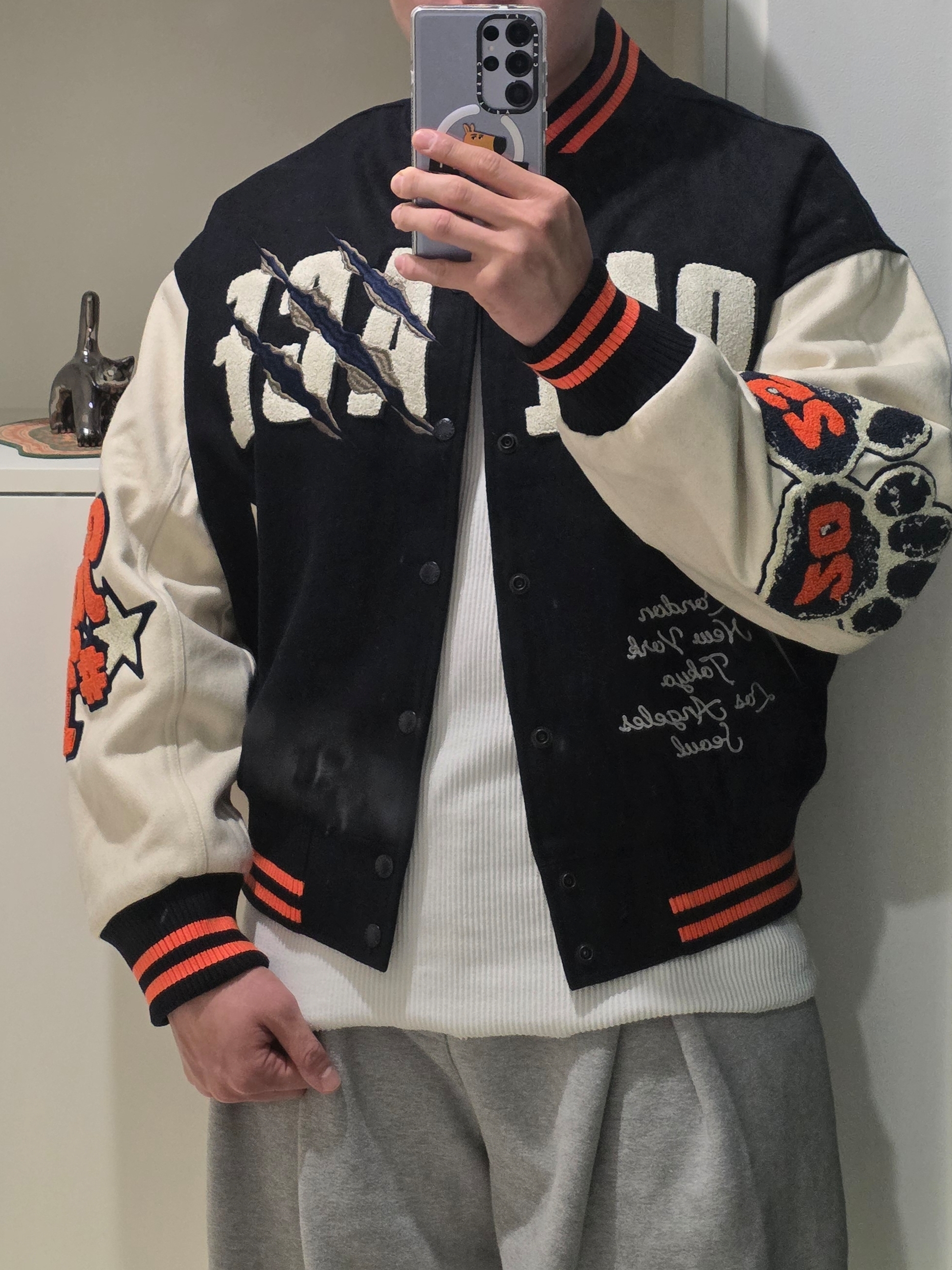 Palace Tora Tora Varsity Jacket Navy - 25SS 착용 스타일