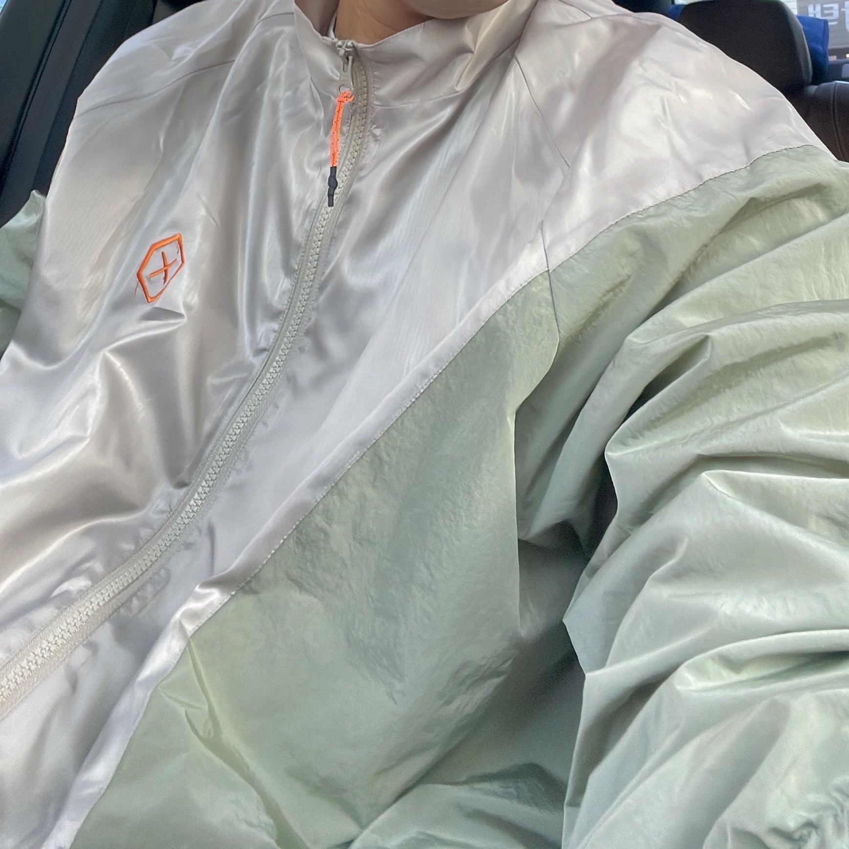 IAB Studio x Arcane Ekko Track Top Dust Orange 착용 스타일