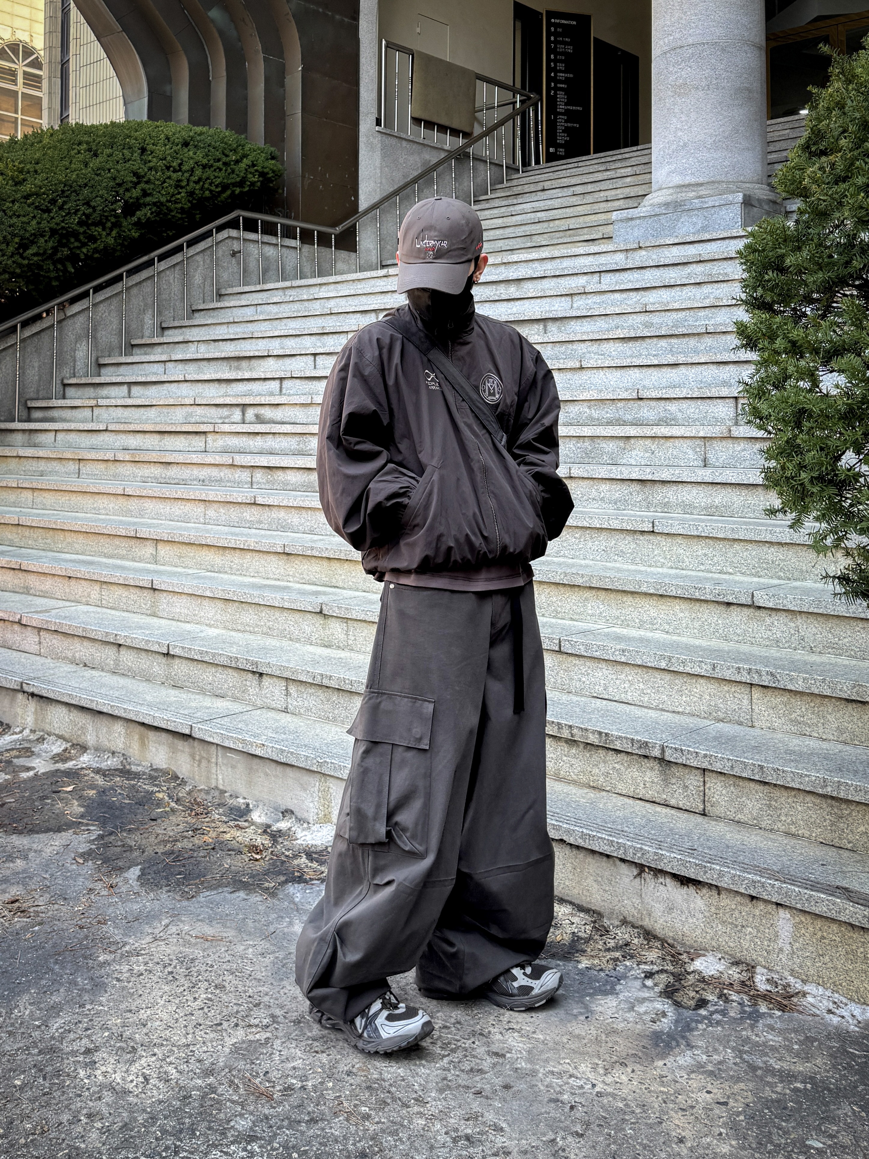 Undermycar POC-173 POC Basic Ball Cap Brown / 173, Undermycar x Atmos Dharana Ashtanga Pull-Up Jacket Fungi - 23FW 착용 스타일 - 1
