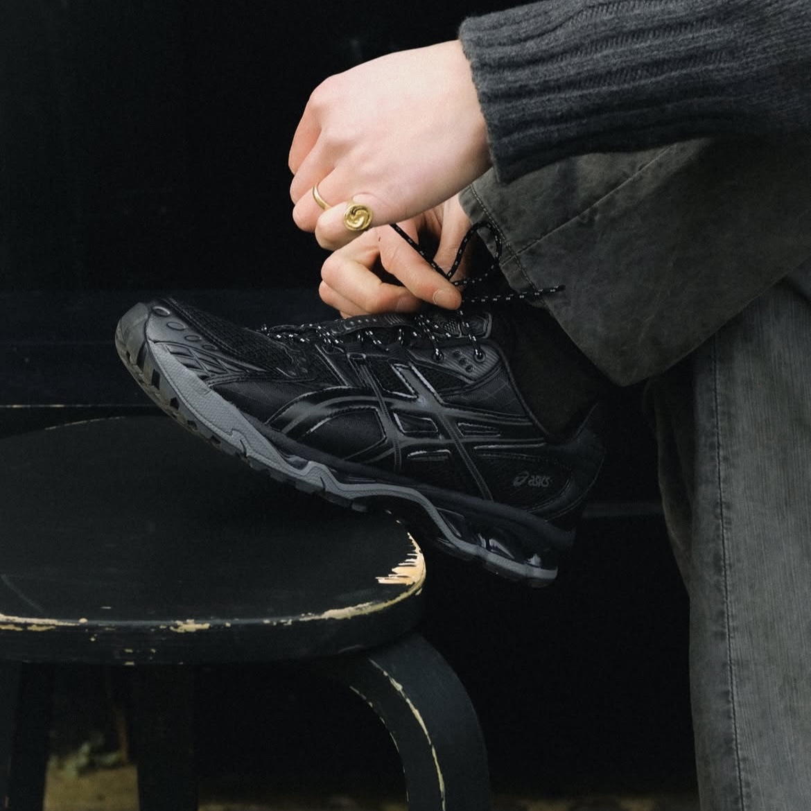 Asics x Haven Gel-Nimbus 10.1 Black 착용 스타일 - 1