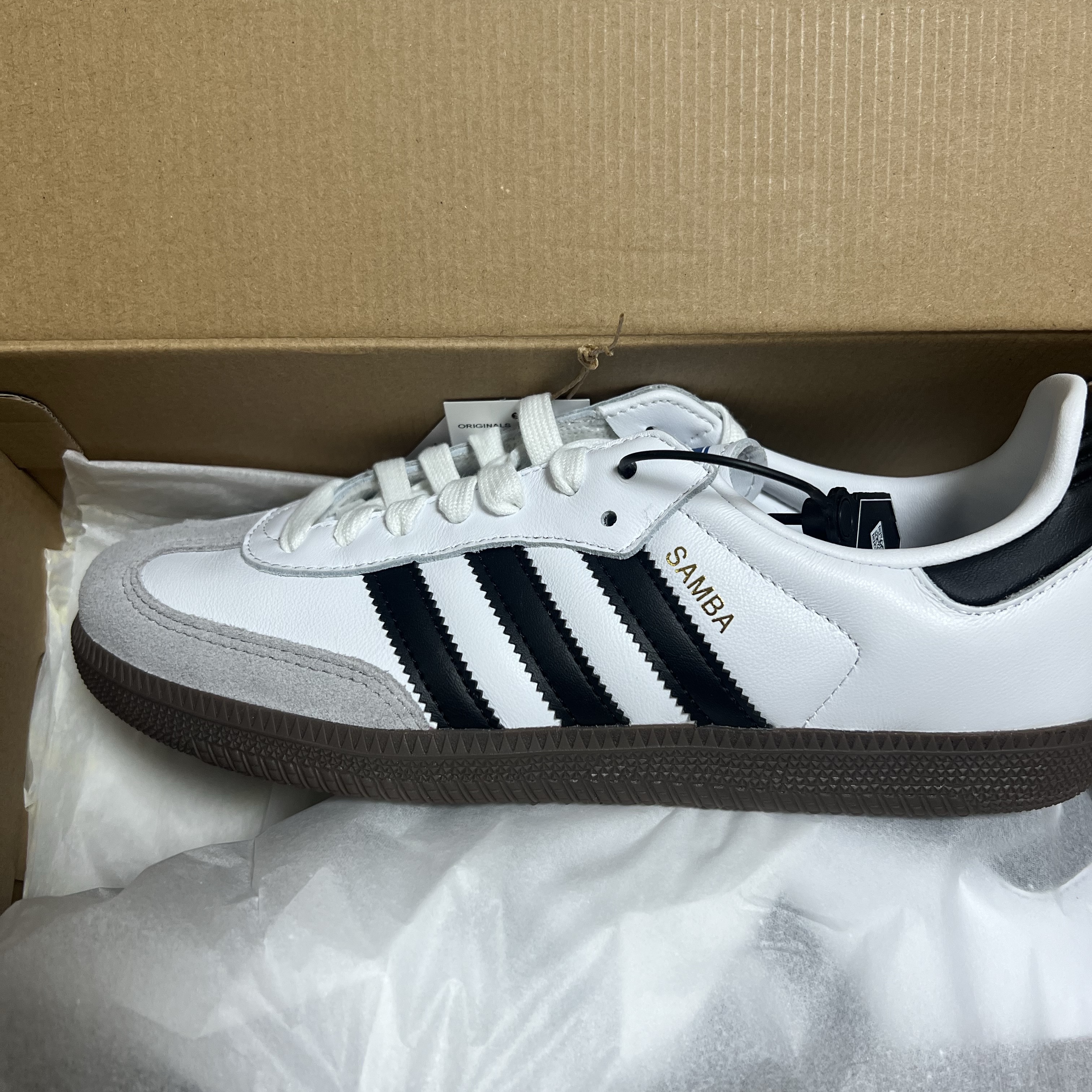 Adidas Samba OG Cloud White 착용 스타일