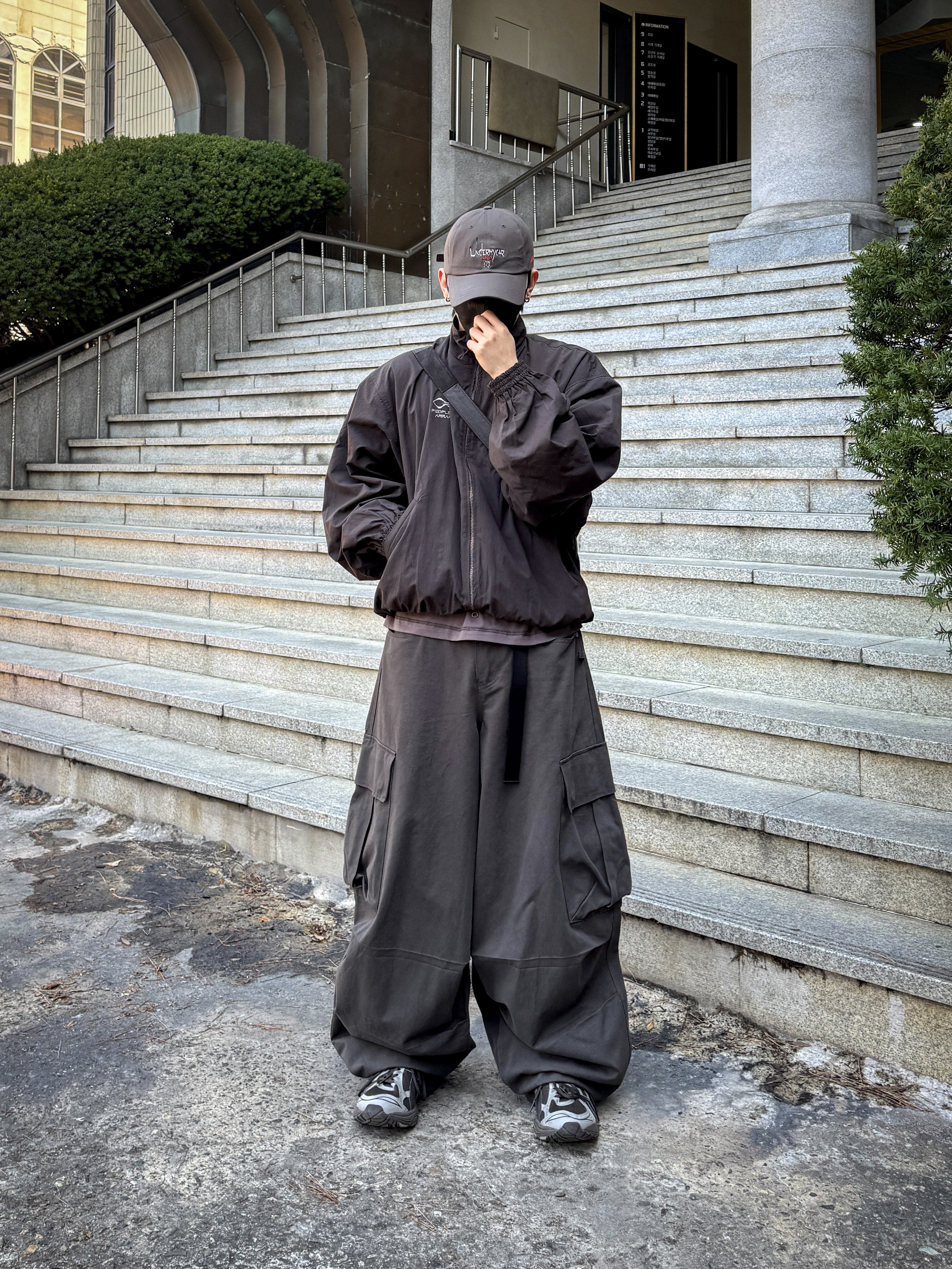 Undermycar POC-173 POC Basic Ball Cap Brown / 173, Undermycar x Atmos Dharana Ashtanga Pull-Up Jacket Fungi - 23FW 착용 스타일 - 4
