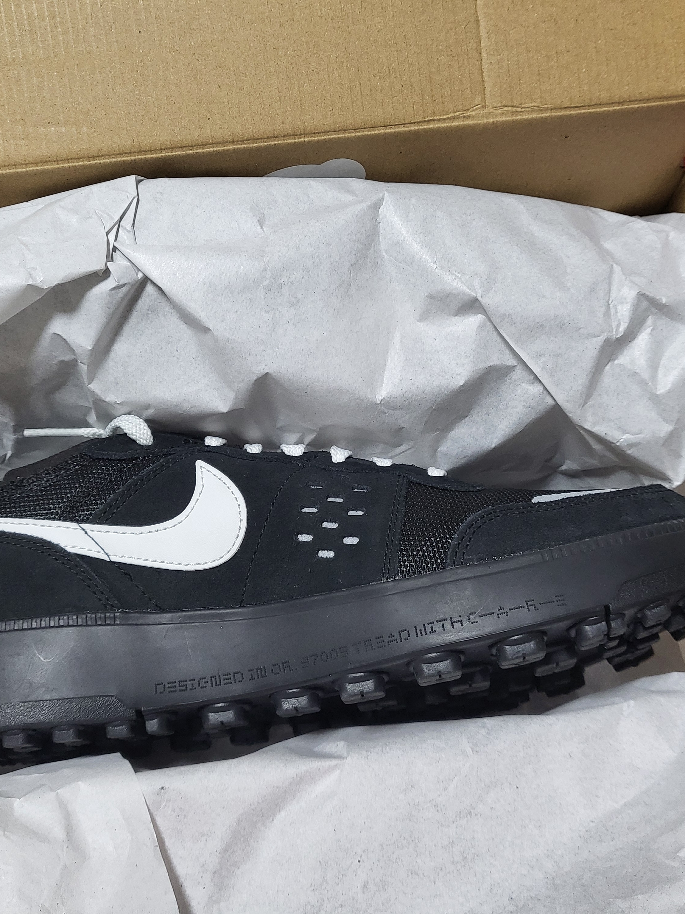 Nike C1TY Black Stadium Green 착용 스타일 - 1