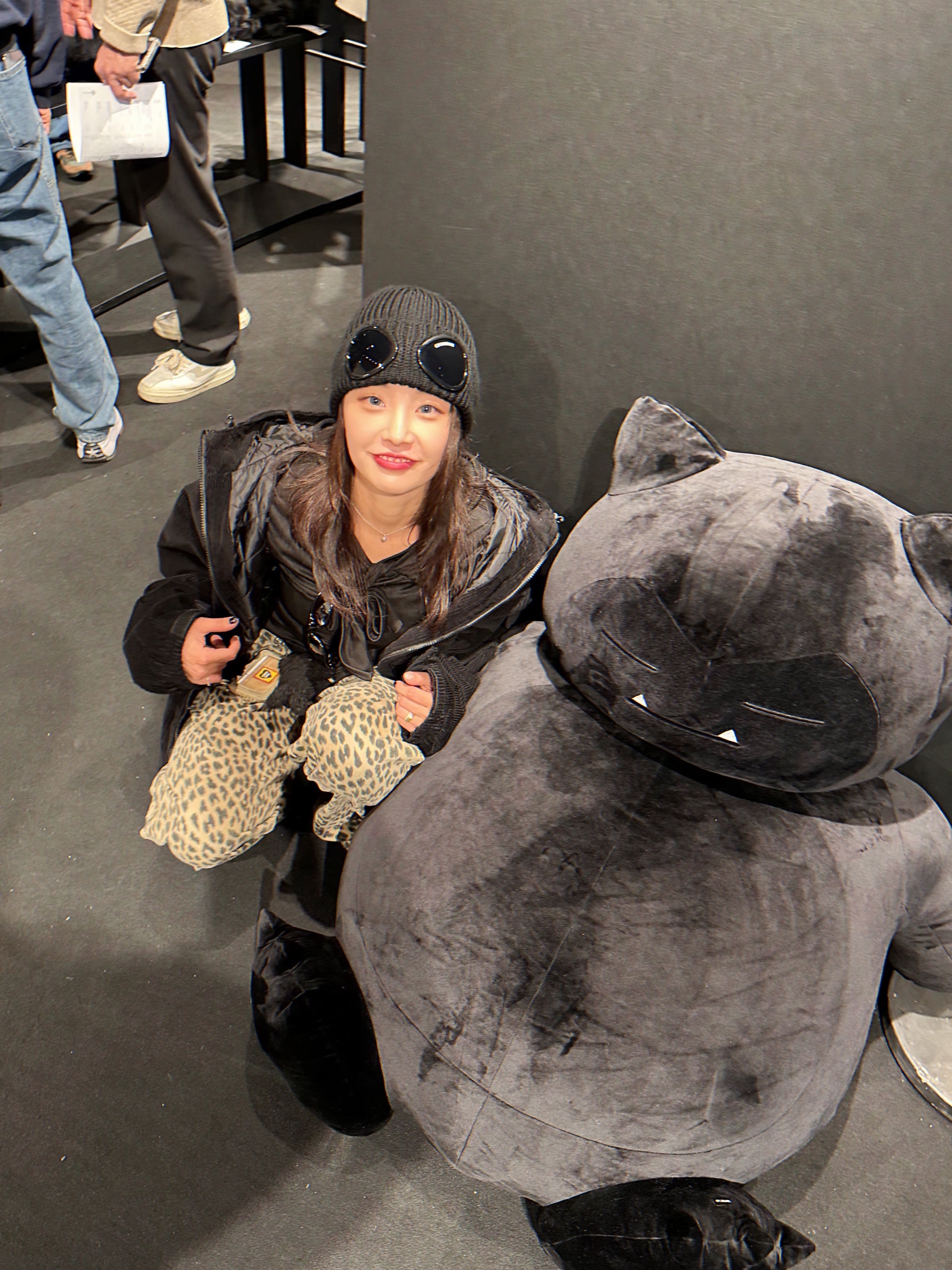 C.P. Company Extra Fine Merino Wool Goggle Beanie Black - 24FW, Fragment x Pokemon INN Thunderbolt Project TBP Plush Kabigon XL Black 착용 스타일 - 7