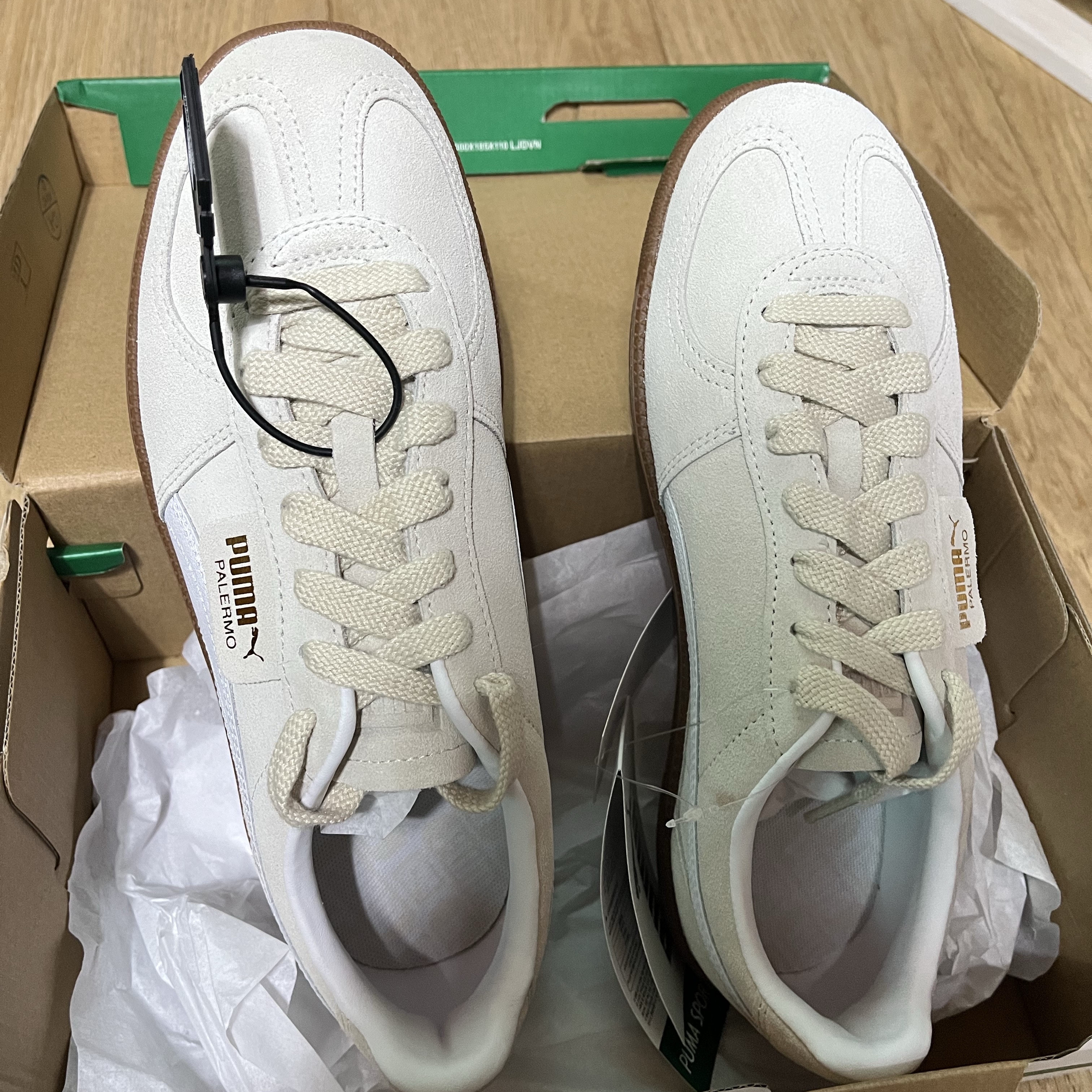 Puma Palermo Alpine Snow White 착용 스타일