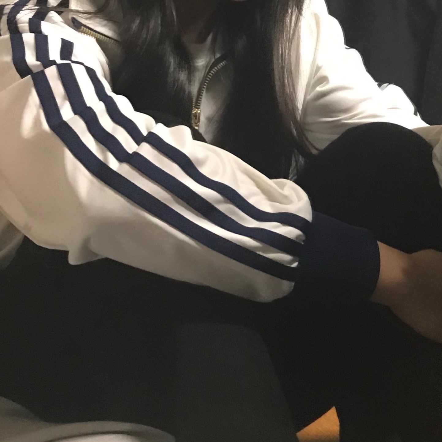 (W) Adidas Firebird Badge Track Top Cloud White - KR Sizing 착용 스타일 - 2