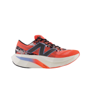 (W) New Balance TCS London Marathon Edition Fuelcell SC Elite v4 Urgent Red White - B Standard