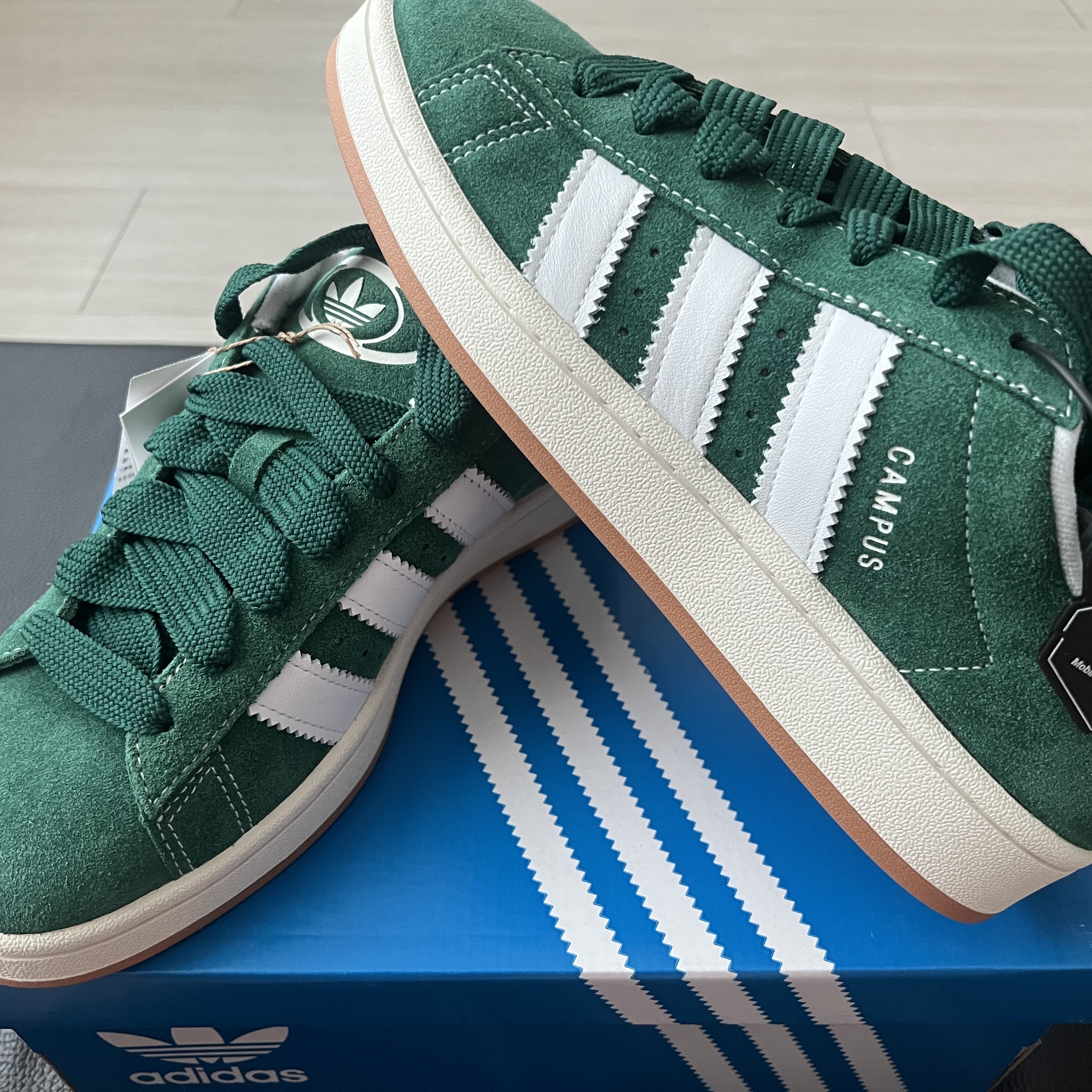 Adidas Campus 00s Dark Green 착용 스타일