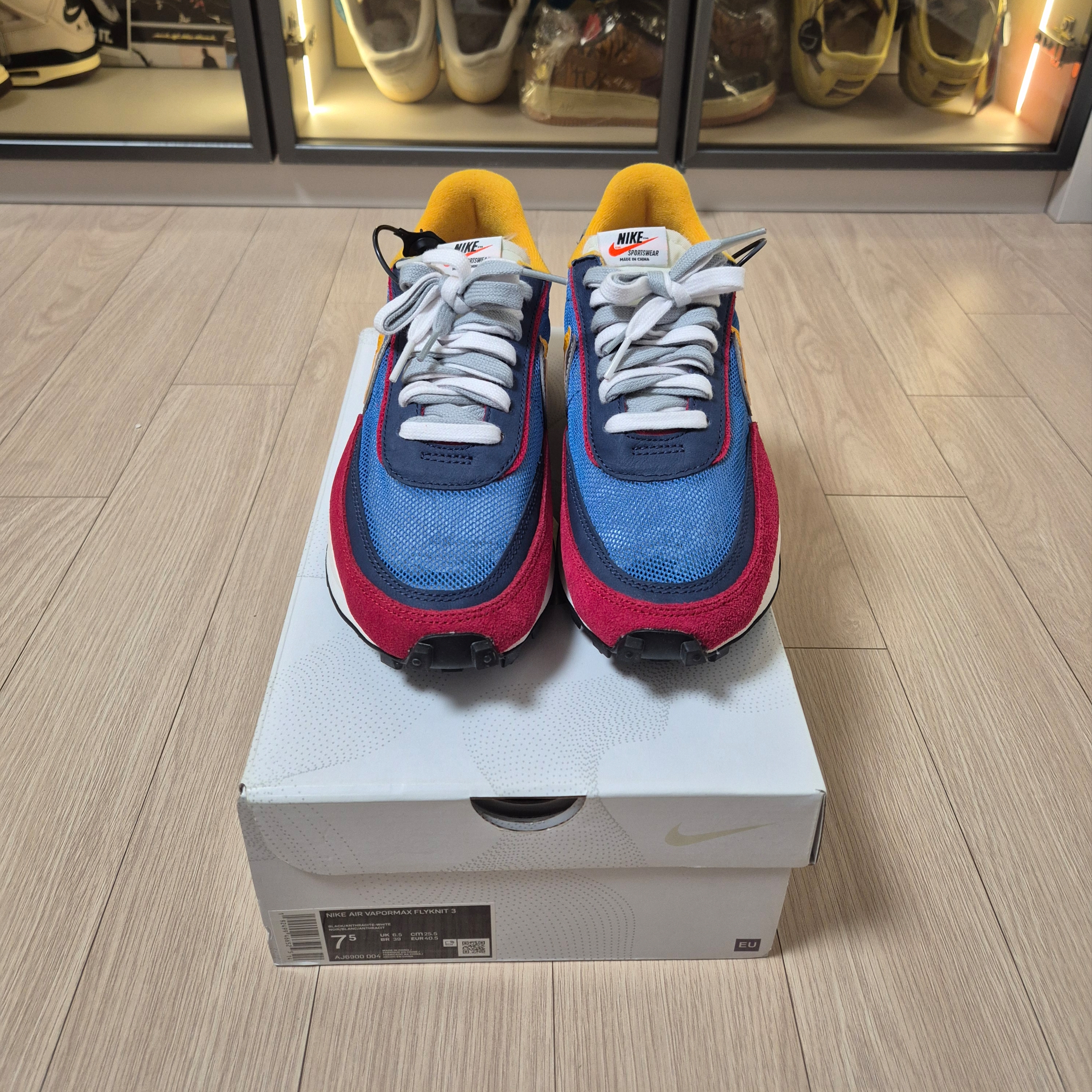 Nike x Sacai LDWaffle Blue Multi 착용 스타일 - 2