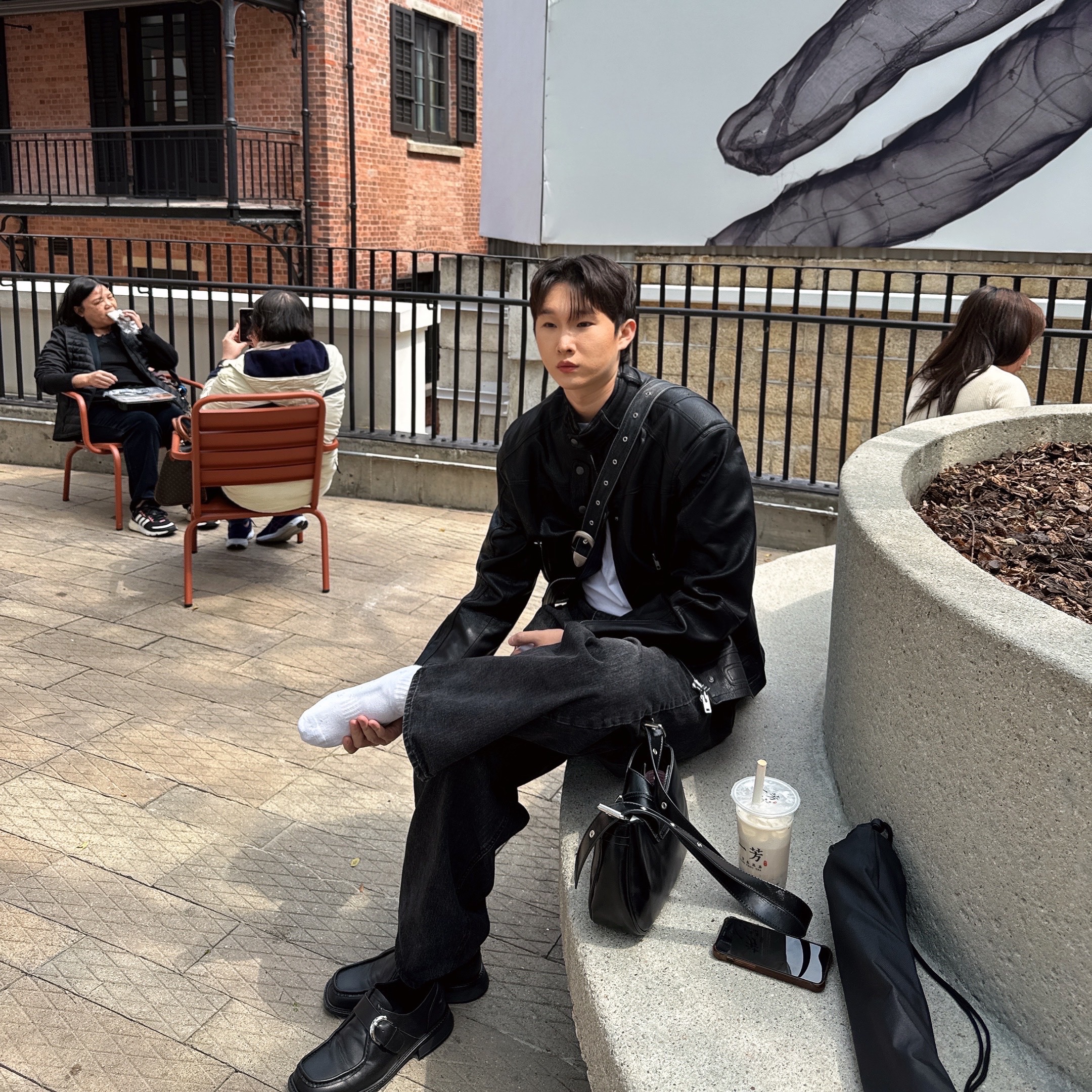 [KREAM 단독] Haleine Belted 3D Faux Leather Biker Jacket Black (VJ113), [프리오더] Haleine Leather Monkstraps Black (VH204) 착용 스타일 - 1