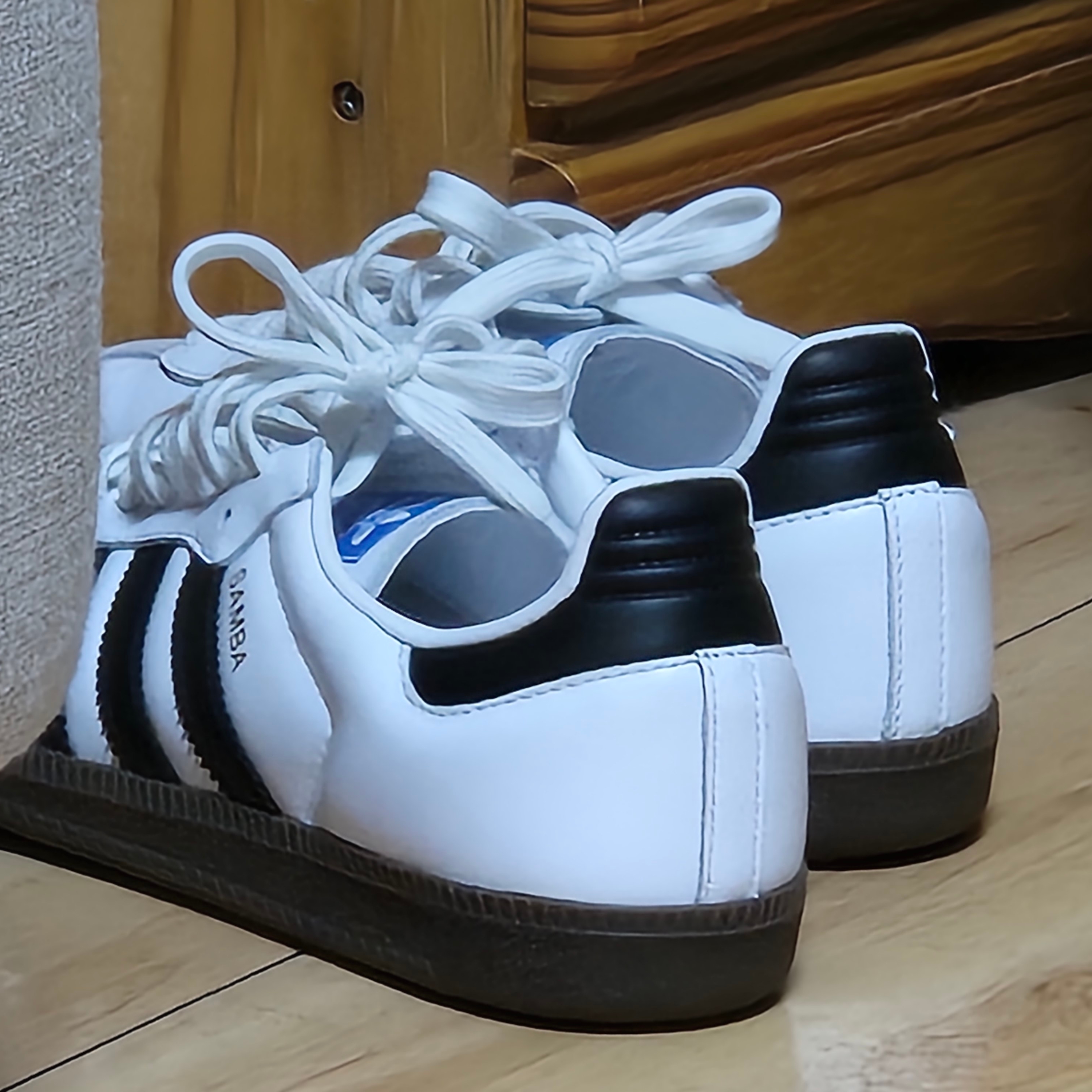 Adidas Samba OG Cloud White 착용 스타일