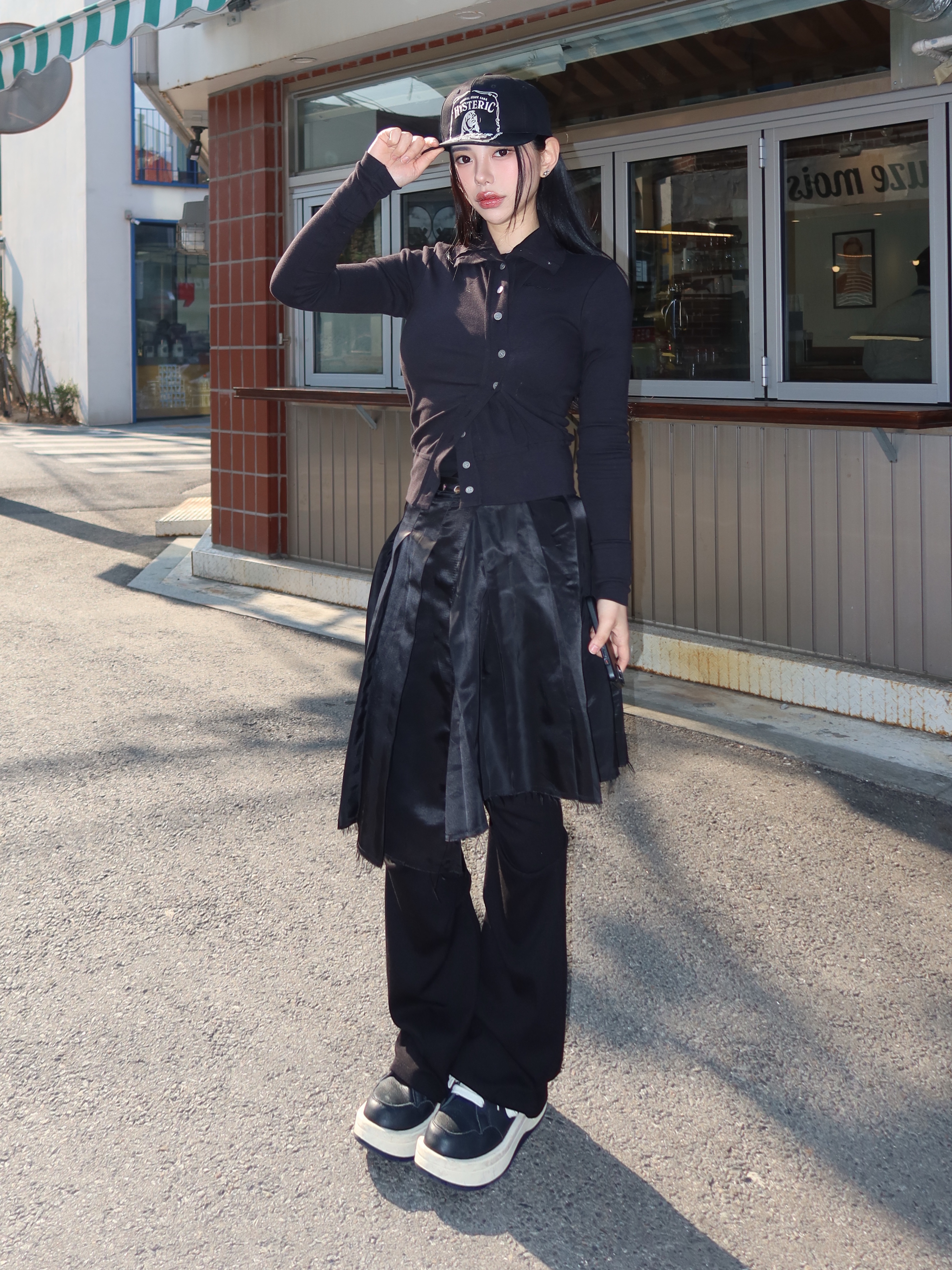 Hysteric Glamour HYS Whisky Embroidery Cap Black, Converse x Drkshdw Turbowpn Black Cream 착용 스타일 - 1