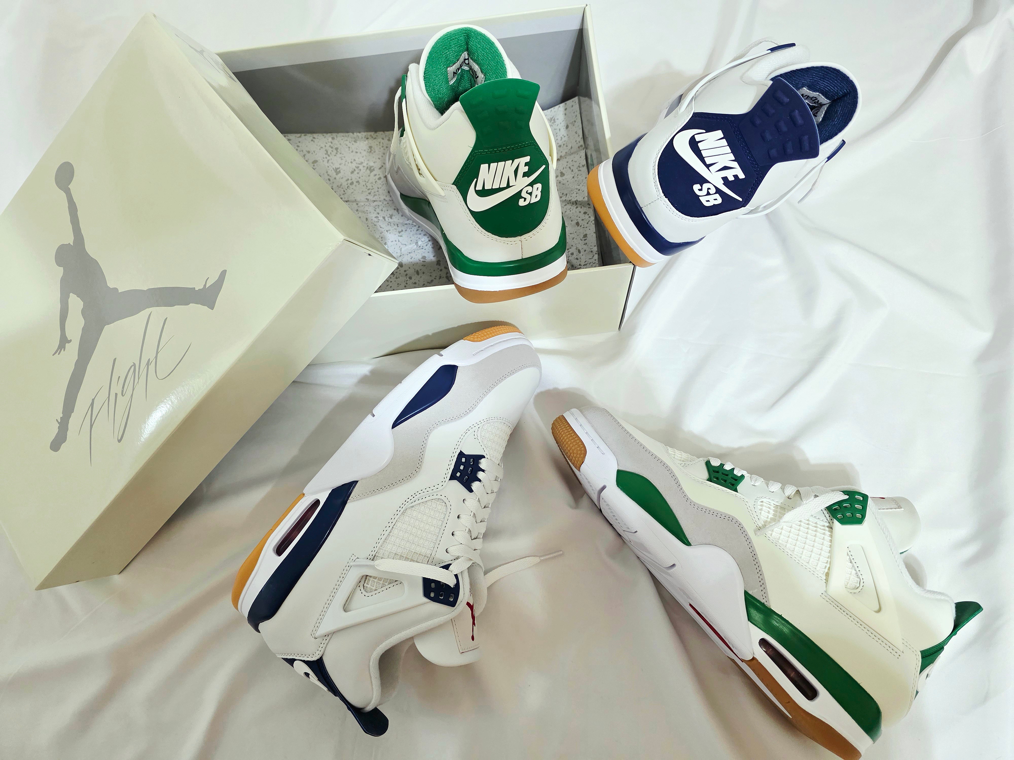Jordan 4 x Nike SB Retro SP Navy, Jordan 4 x Nike SB Retro SP Pine Green 착용 스타일 - 6