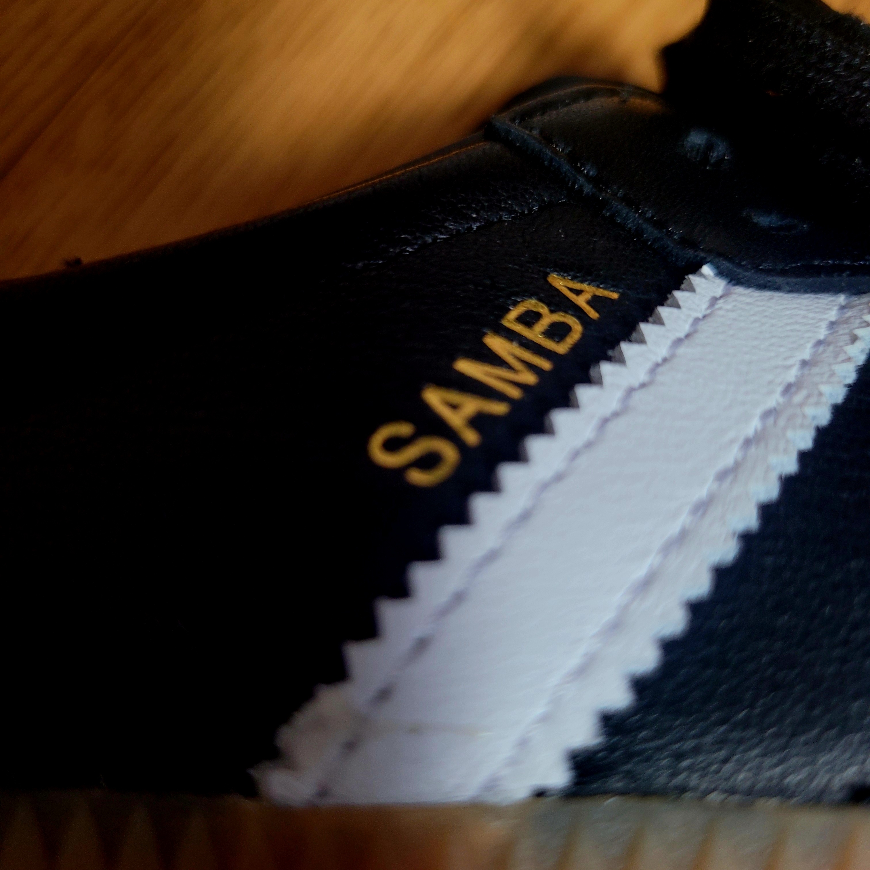 Adidas Samba Decon Core Black 착용 스타일 - 3