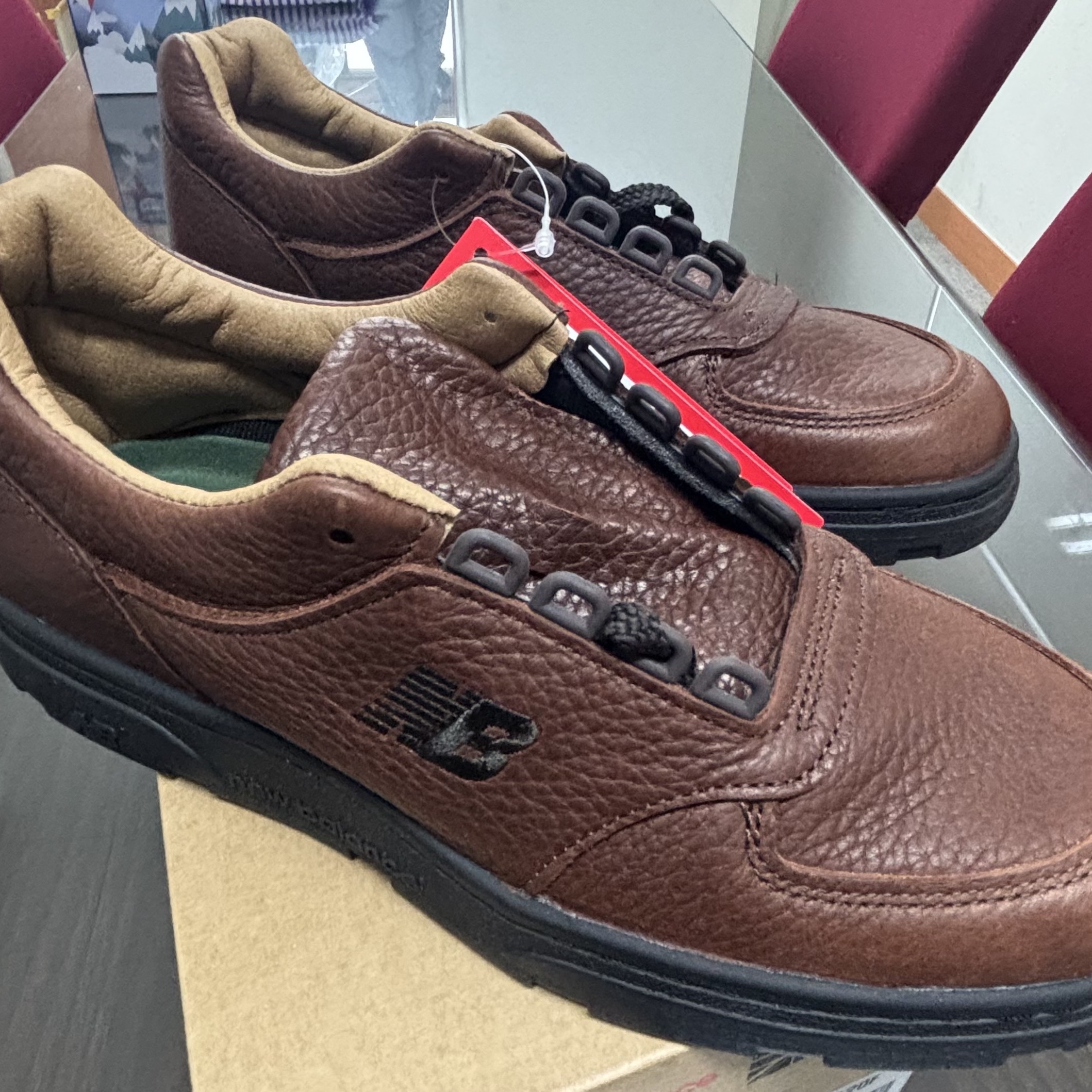 New Balance Allerdale Made in UK Tortoise Shell 착용 스타일 - 2