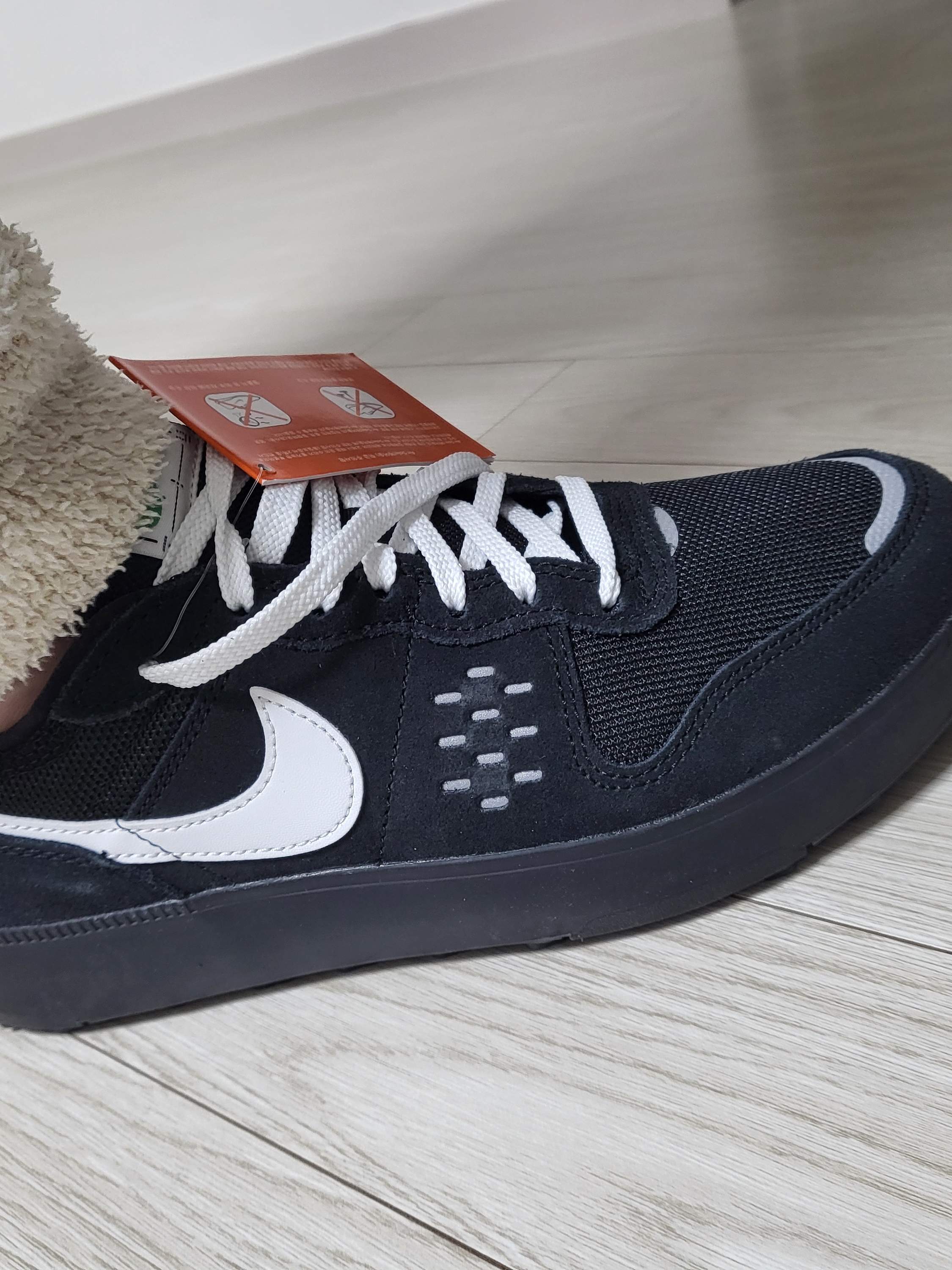 Nike C1TY Black Stadium Green 착용 스타일 - 4