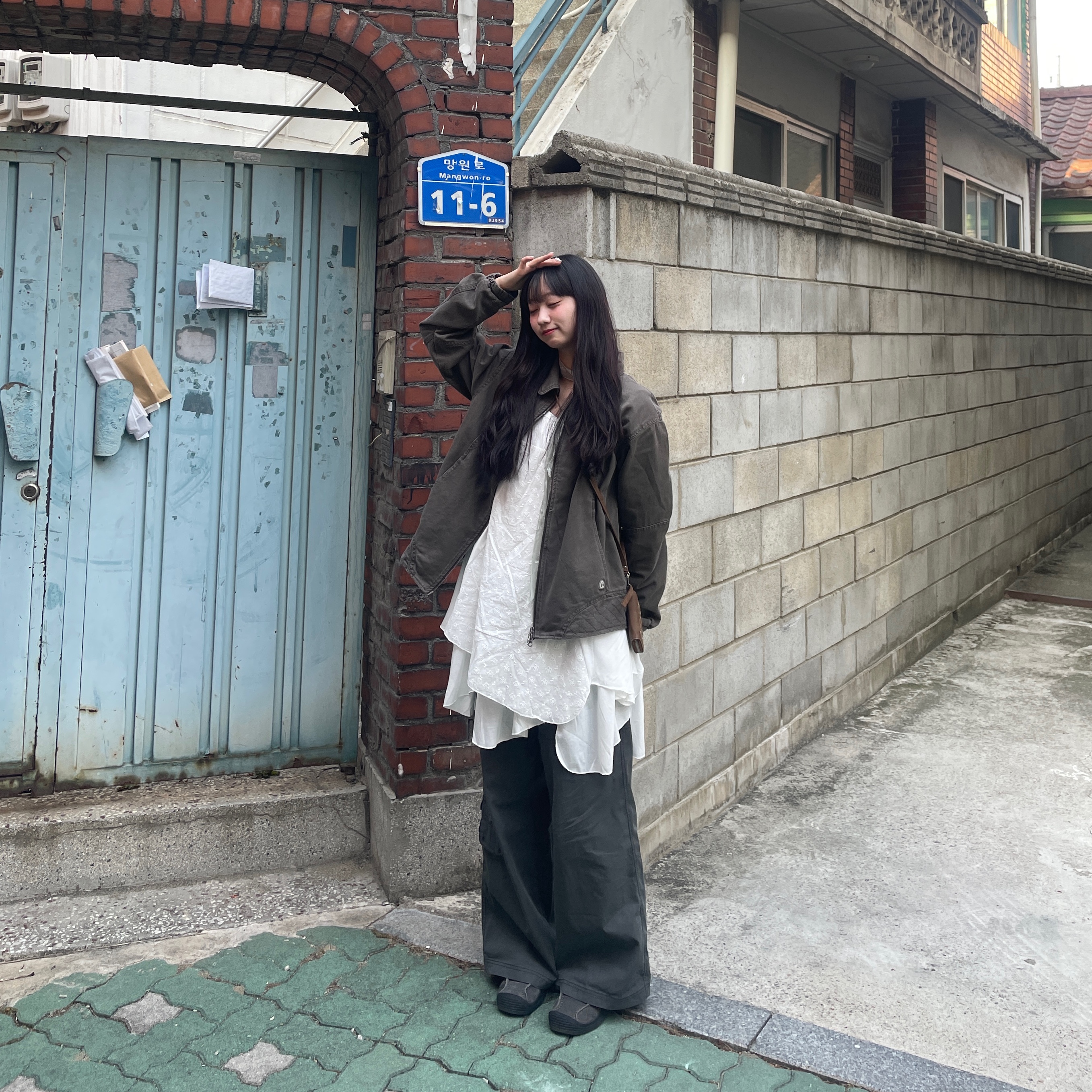 COYSEIO Round Collar Stitch Jacket Cocoa, COYSEIO Flower One Piece White 착용 스타일