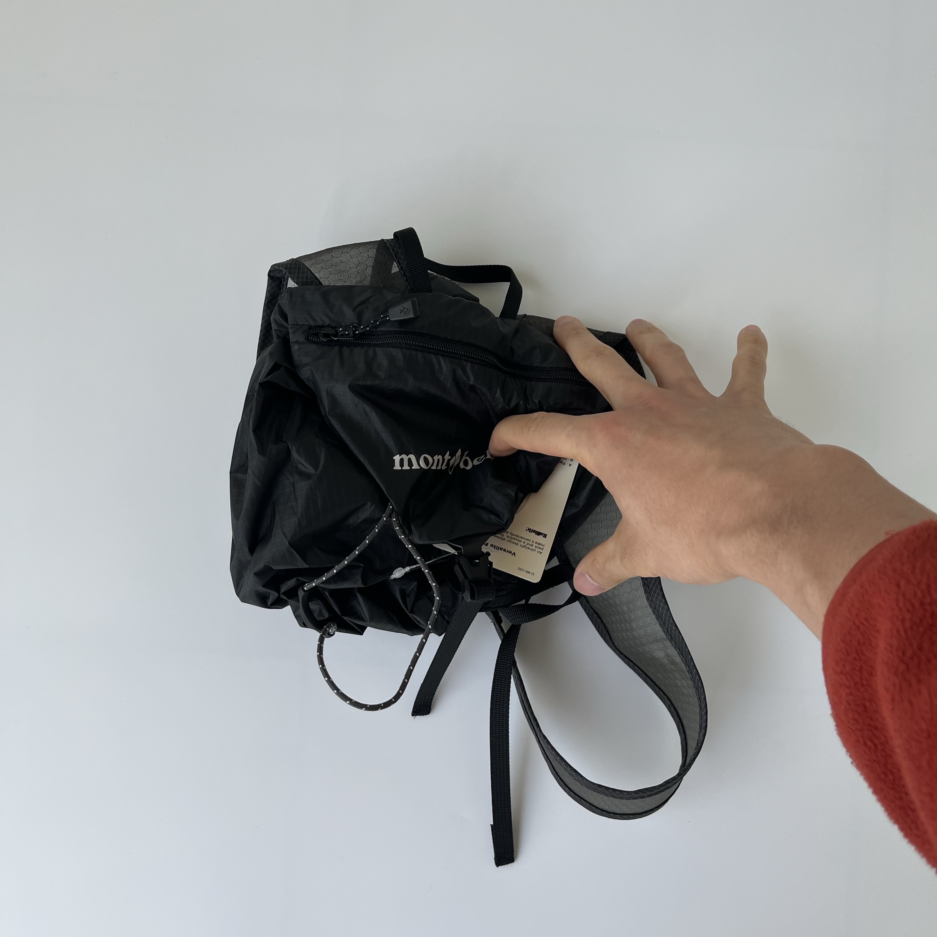 Montbell Versalite Pack 15 Backpack Gunmetal 착용 스타일 - 3