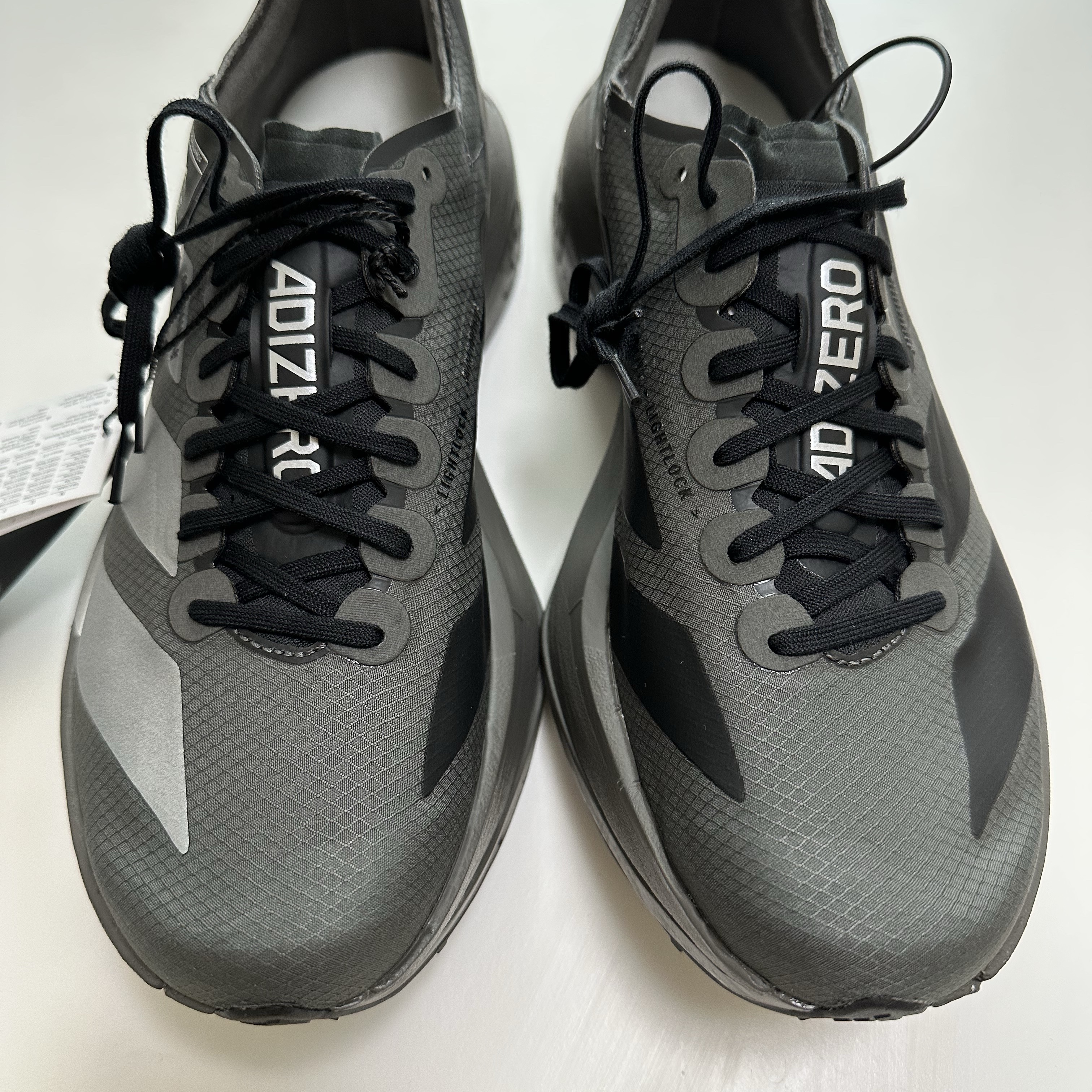 Y-3 아디오스 프로 4 신더 블랙 착용 스타일 - 2