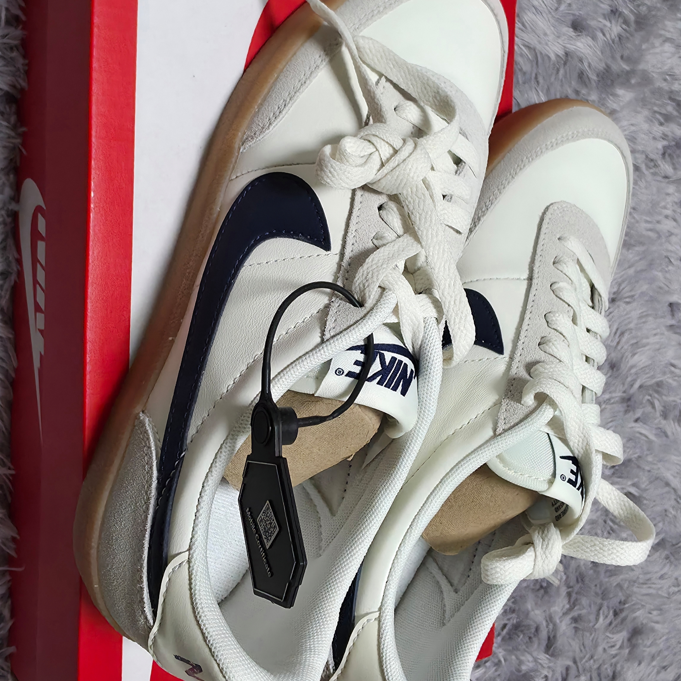 Nike x J.Crew Killshot 2 Sail Midnight Navy 착용 스타일 - 1