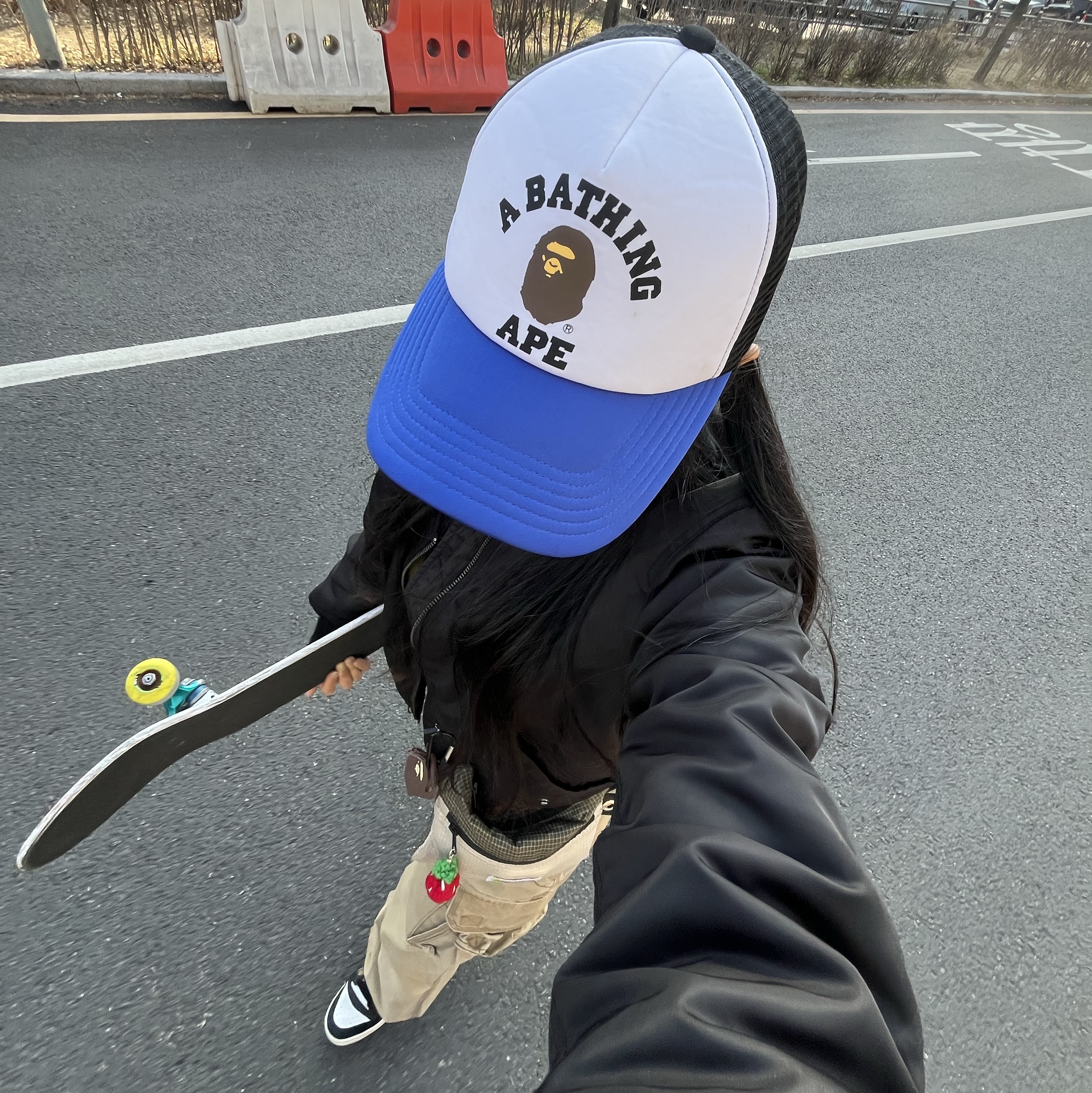 BAPE College Mesh Cap Black 착용 스타일 - 1