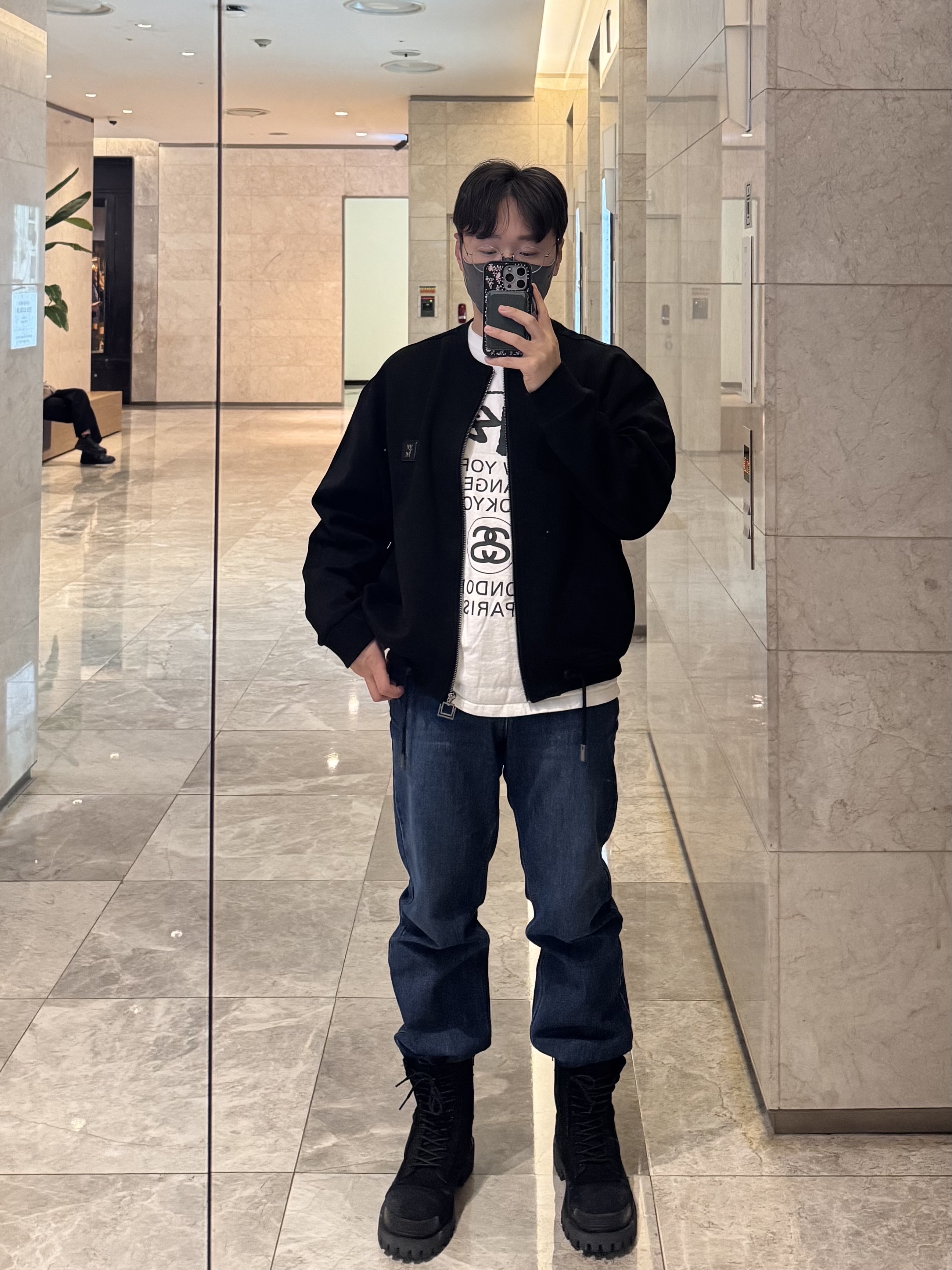 Wooyoungmi Stripe Denim Rugby Long Sleeve T-Shirt Blue - 24FW, Wooyoungmi New Straight Denim Pants Ivory - 25SS 착용 스타일 - 5