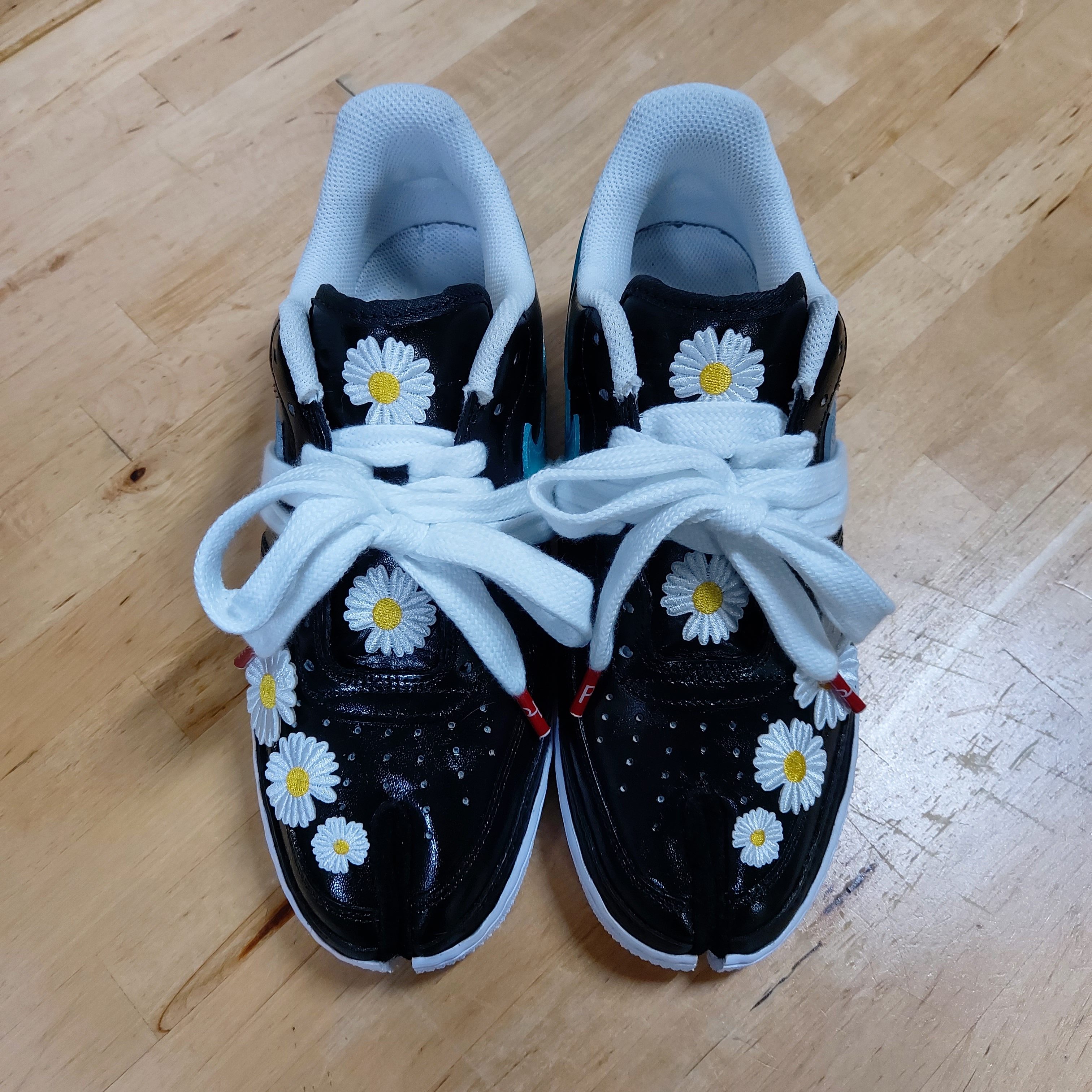 Nike Air Force 1 '07 Low White, Nike x Peaceminusone Air Force 1 Low Para-Noise 3.0 Black and Multicolor 착용 스타일 - 4