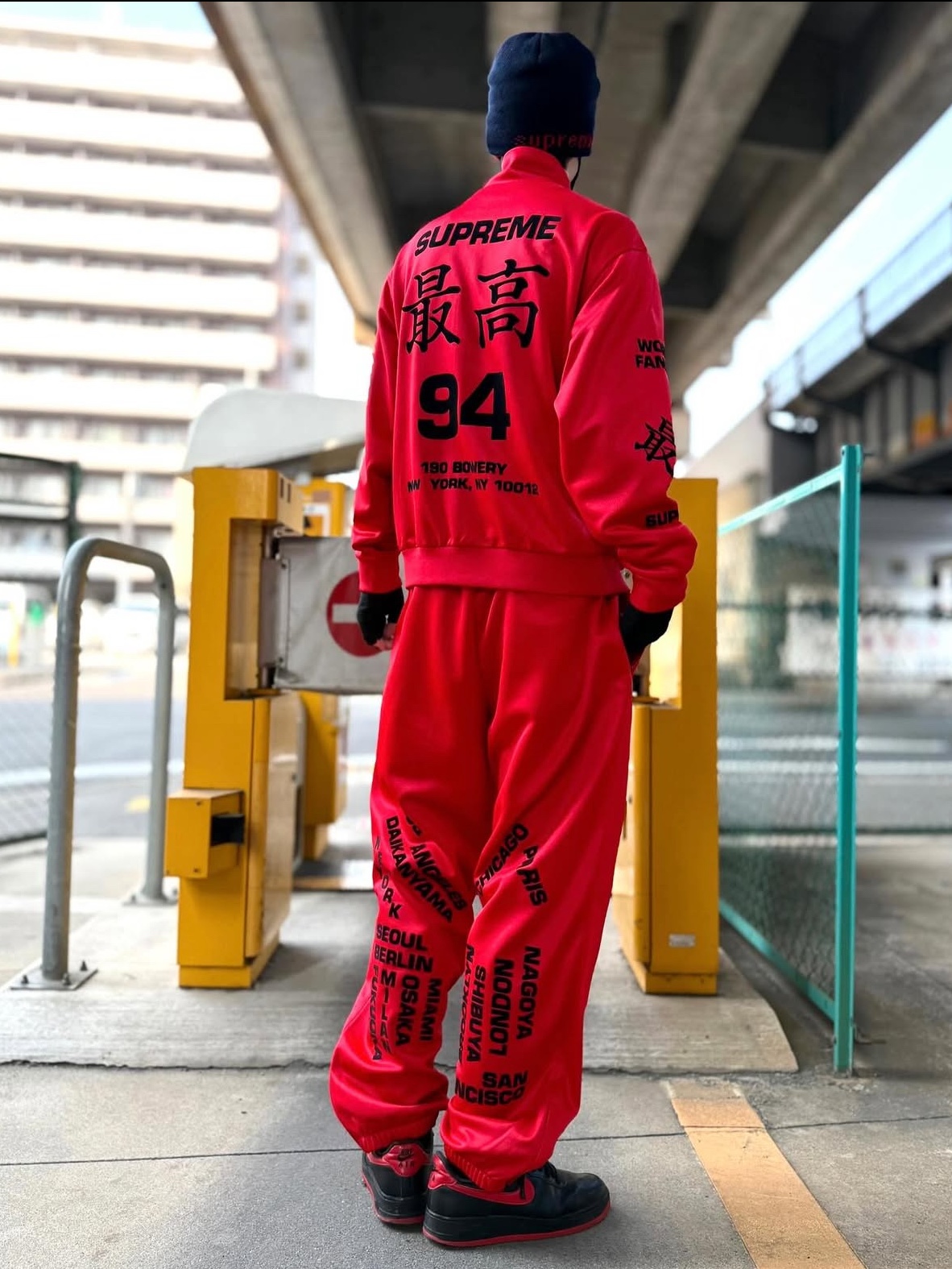 Supreme Worldwide Tricot Track Jacket Red - 25SS 착용 스타일