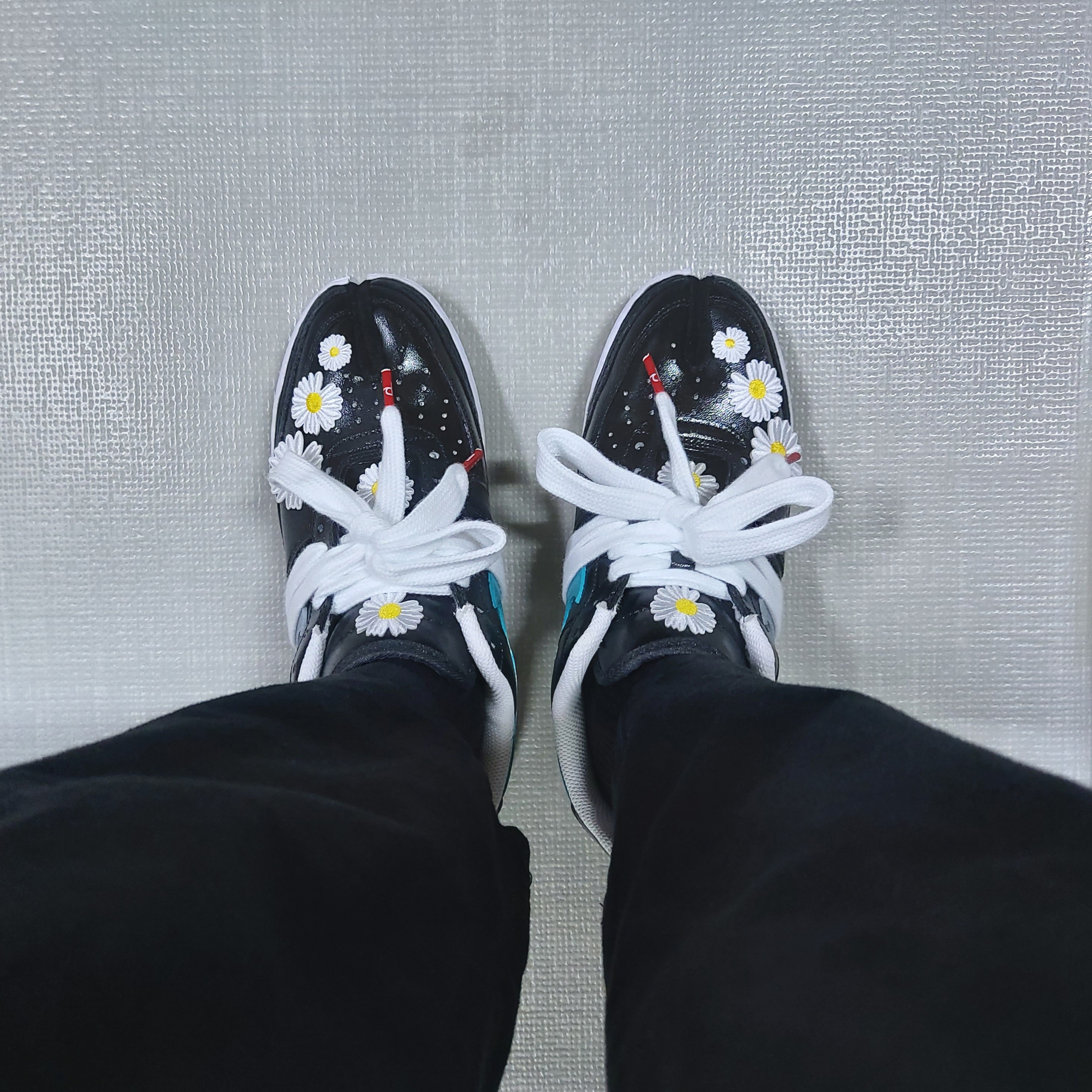 Nike Air Force 1 '07 Low White, Nike x Peaceminusone Air Force 1 Low Para-Noise 3.0 Black and Multicolor 착용 스타일 - 7