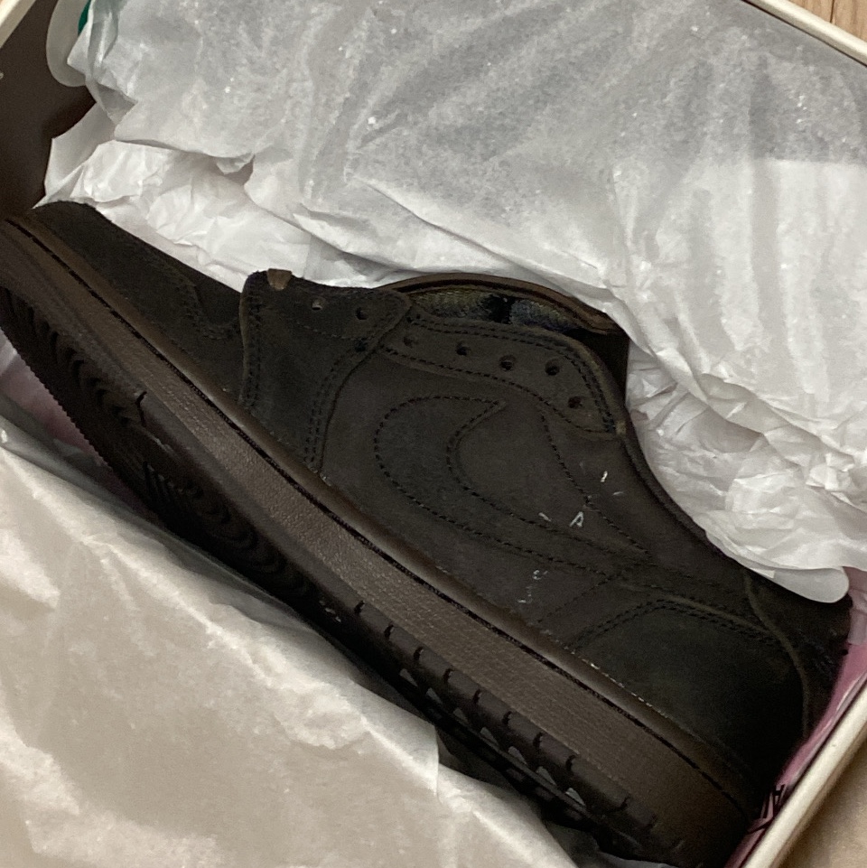 Jordan 1 x Travis Scott Retro Low OG SP Velvet Brown and Dark Mocha 착용 스타일