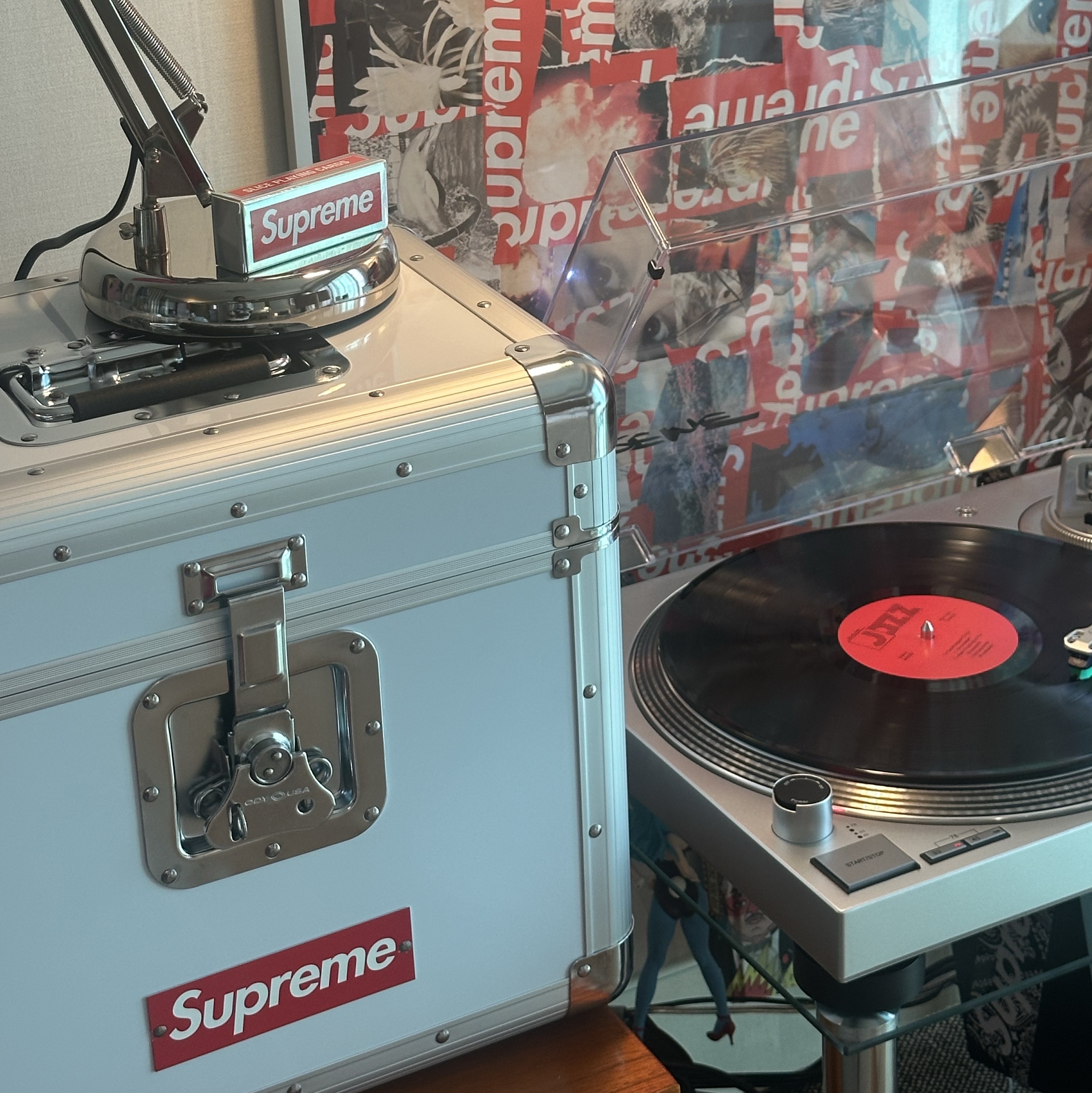 Supreme x Odyssey Record Case White - 25SS 착용 스타일