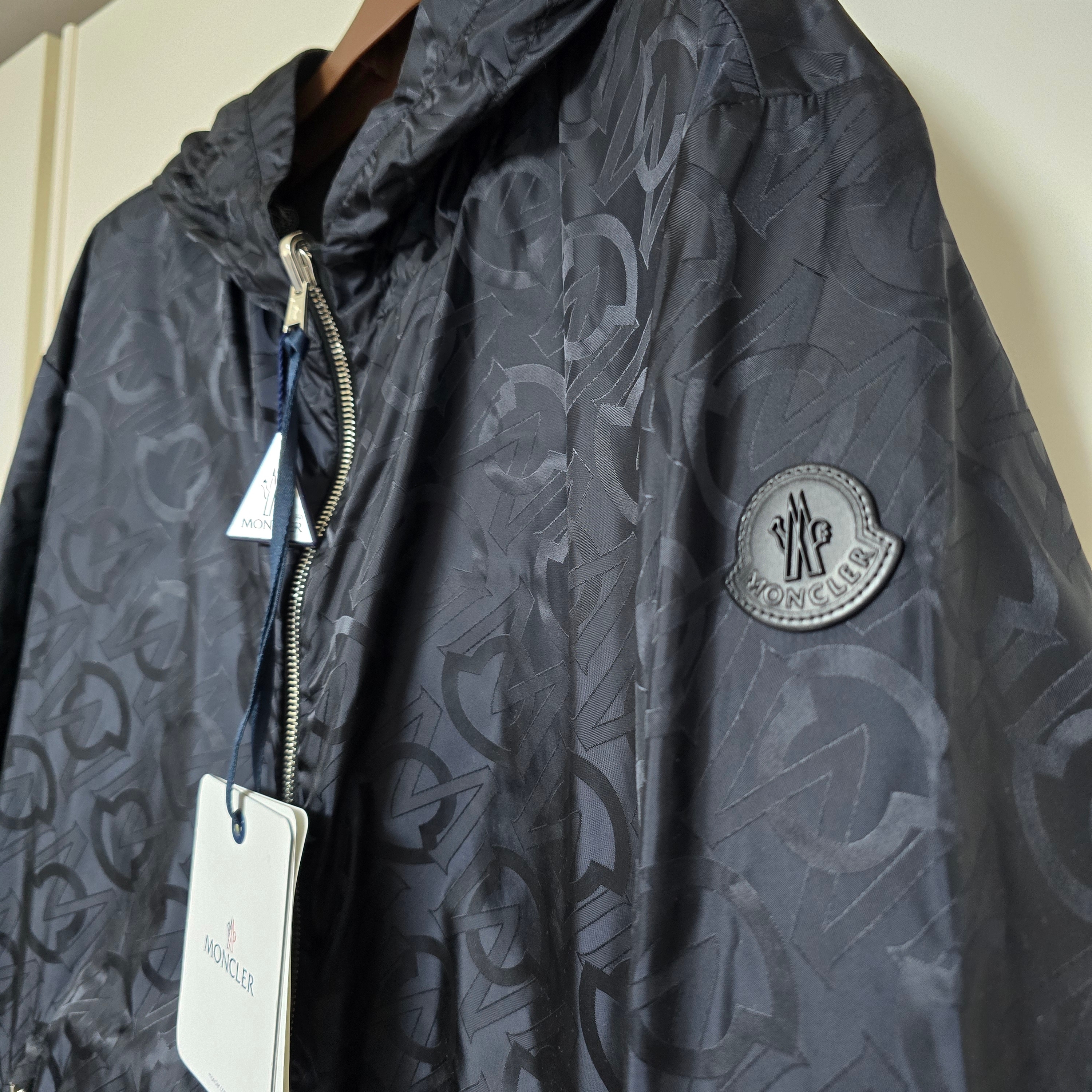 Moncler Cordier Reversible Jacket Black - 22SS 착용 스타일 - 6