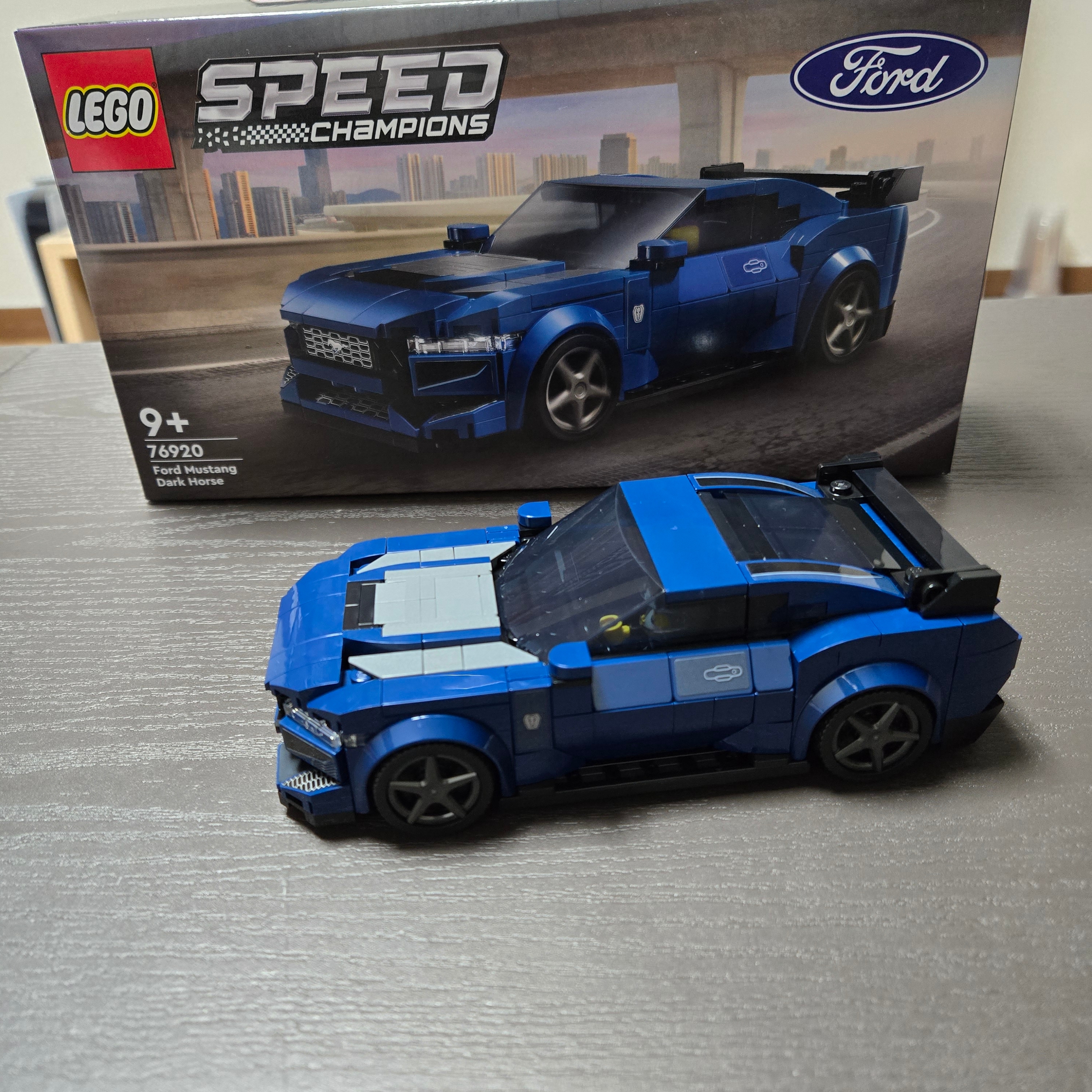 Lego Ford Mustang Dark Horse Sports Car 착용 스타일 - 2