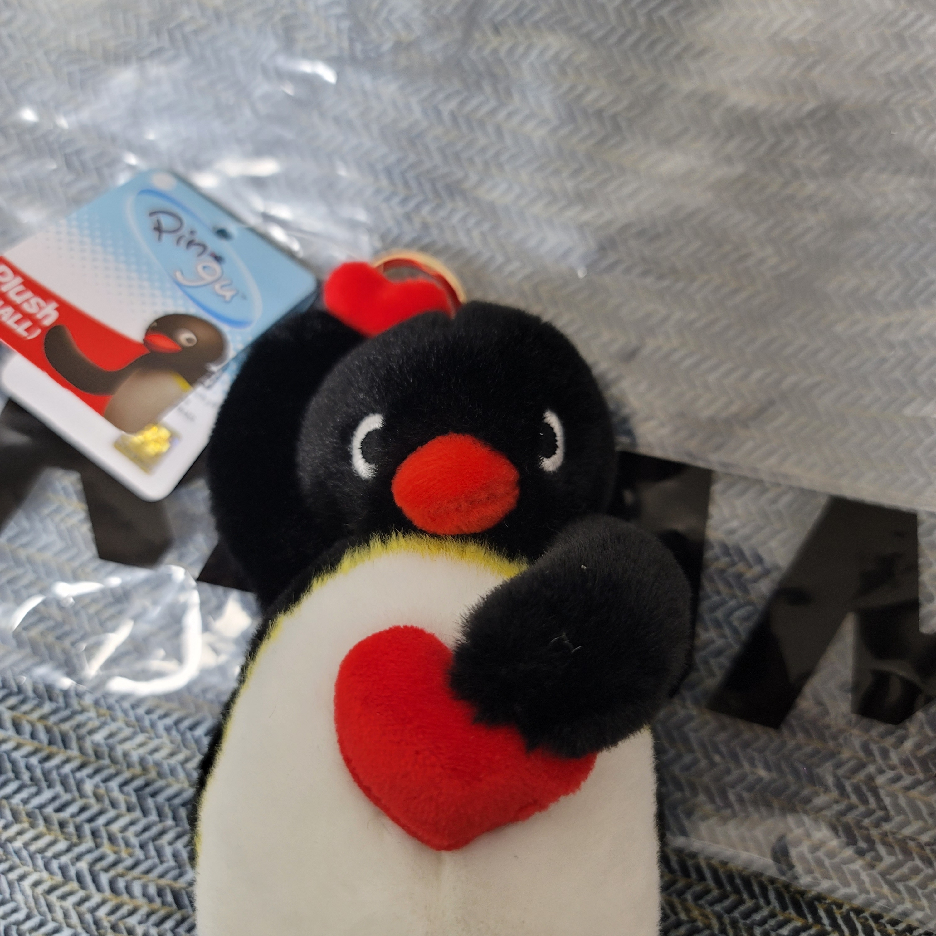Pingu Double Heart Keyring Pingu (13cm) 착용 스타일 - 3