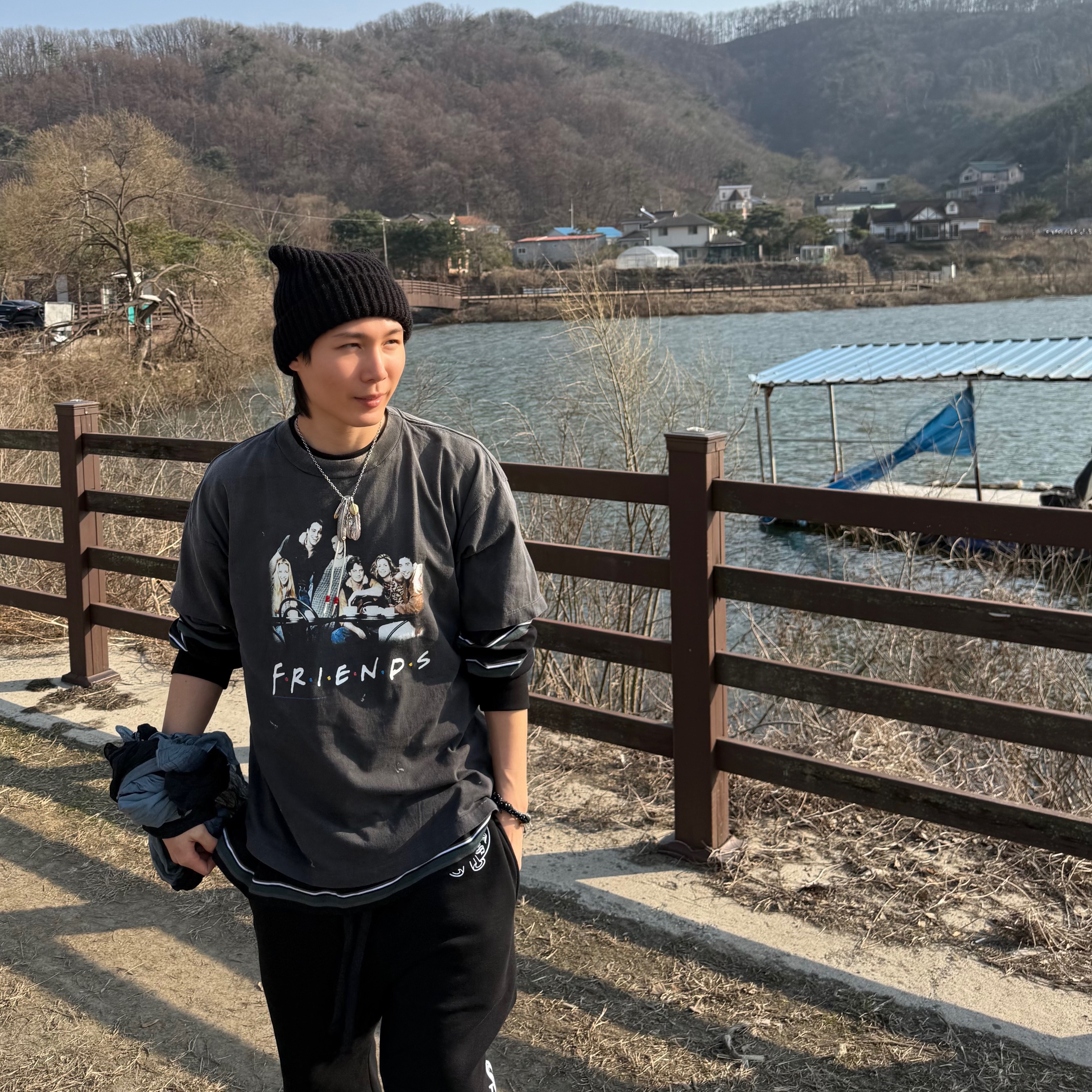 G-DRAGON Knit Cap Black 착용 스타일 - 1