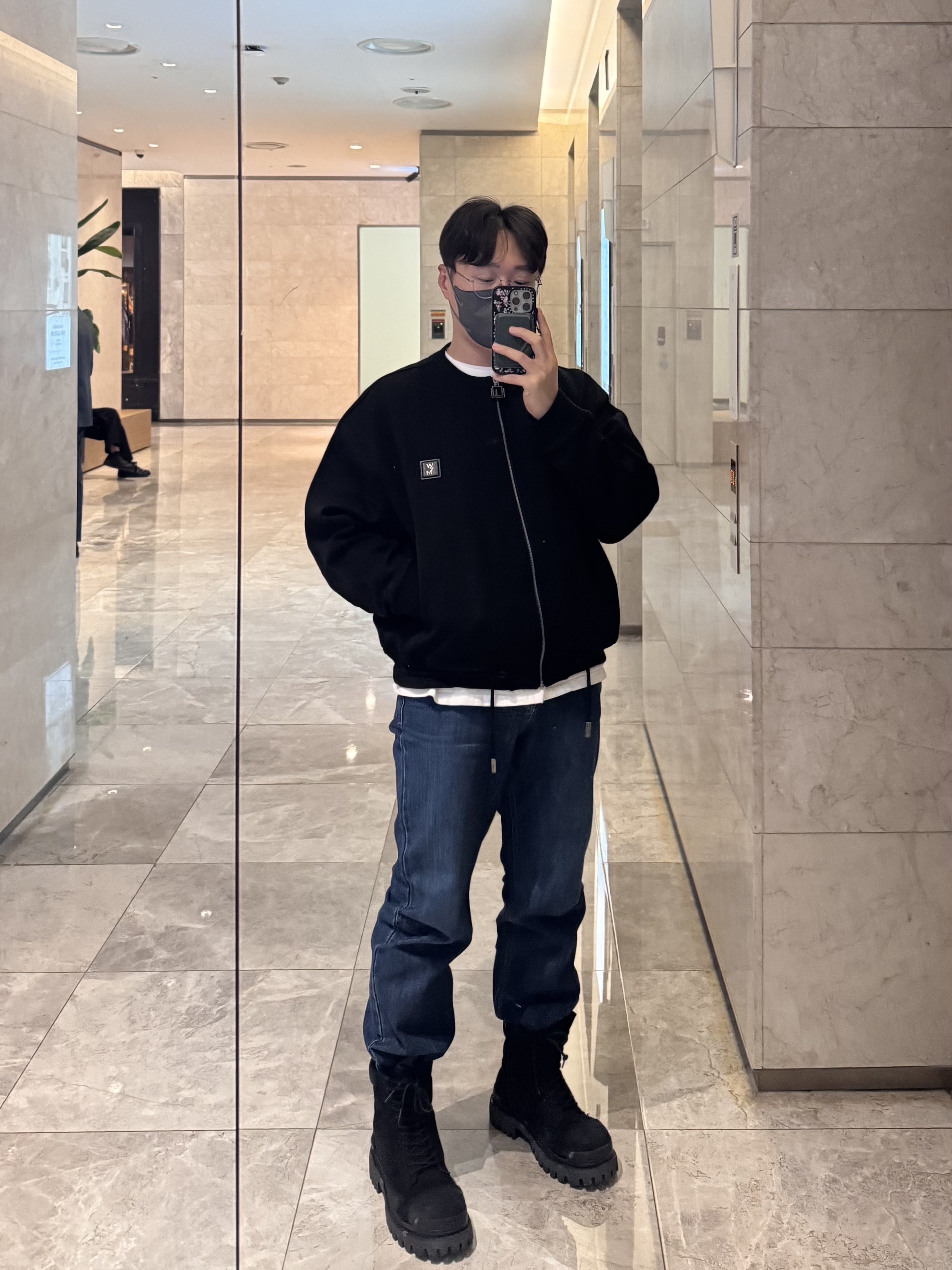 Wooyoungmi Stripe Denim Rugby Long Sleeve T-Shirt Blue - 24FW, Wooyoungmi New Straight Denim Pants Ivory - 25SS 착용 스타일 - 4