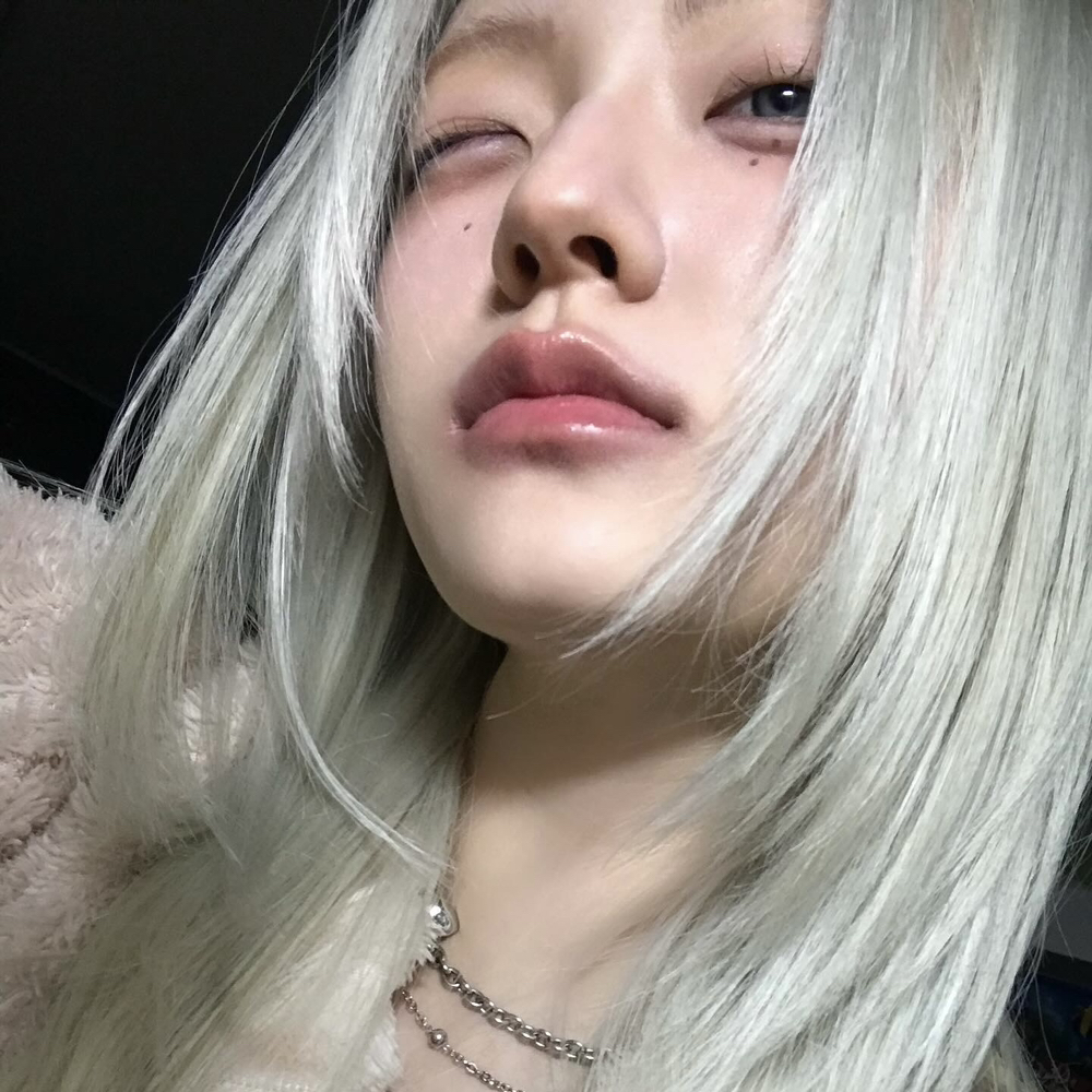 KREAM 프로필 이미지