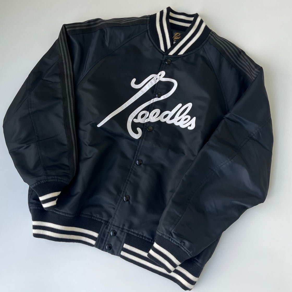 BEAMS【別注】NEEDLES Nylon Stadium Jacket L Needles x Beams Nylon STYLE | KREAM