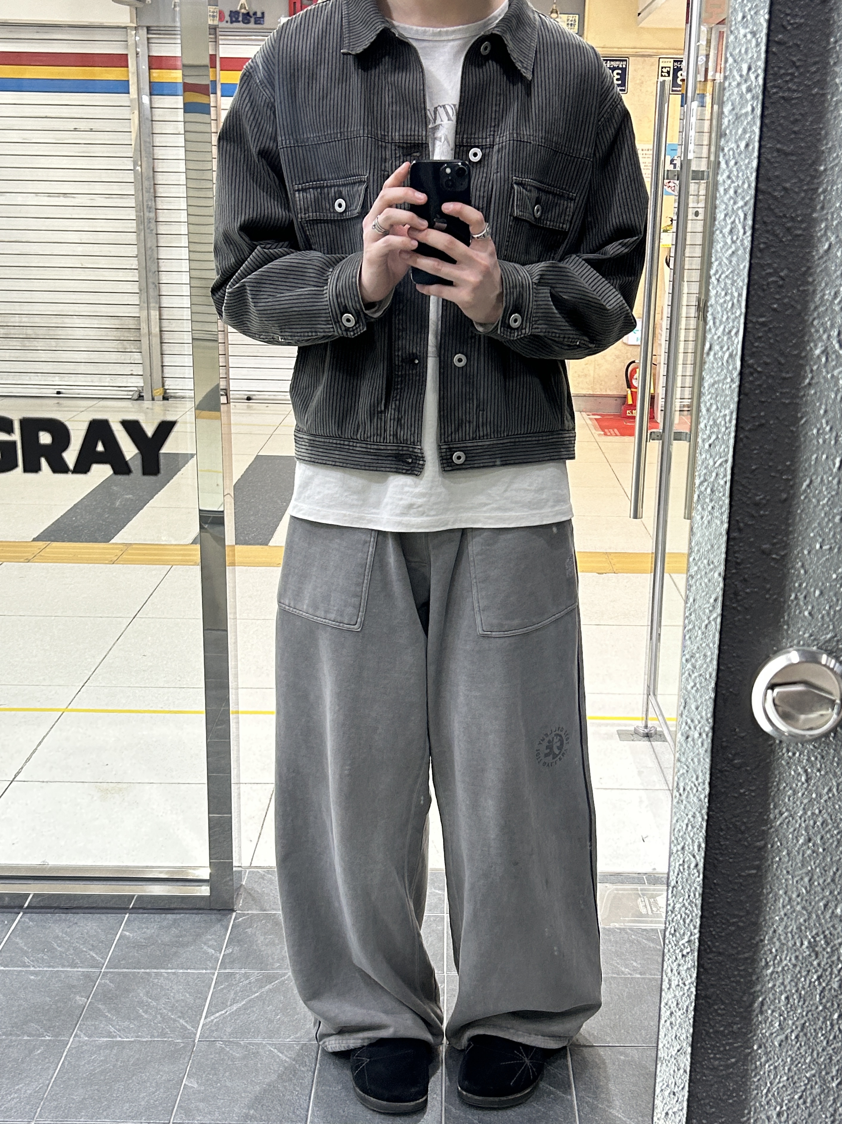 Polyteru Used Trucker Jacket Dyed Gray (Striped, Japanese Fabric), Polyteru 1011 Fatigue Sweatpants 1.2v Dirty Gray 착용 스타일