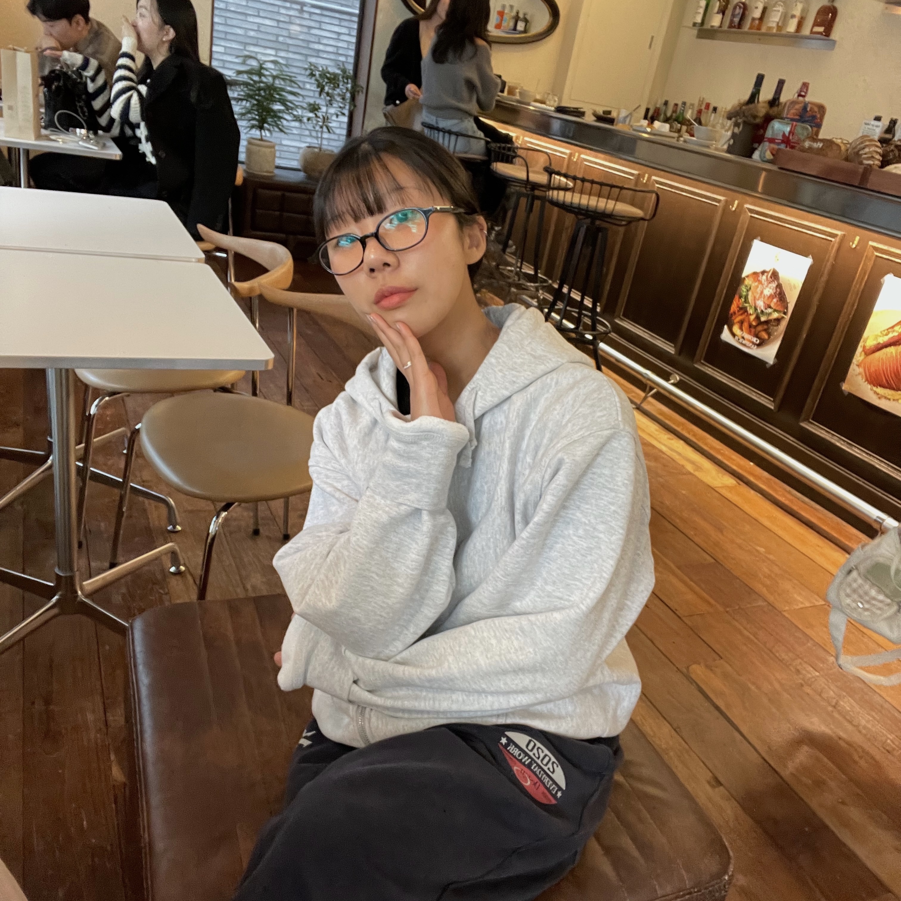 Stussy Basic Stussy Zip Hoodie Ash Heather 착용 스타일 - 2