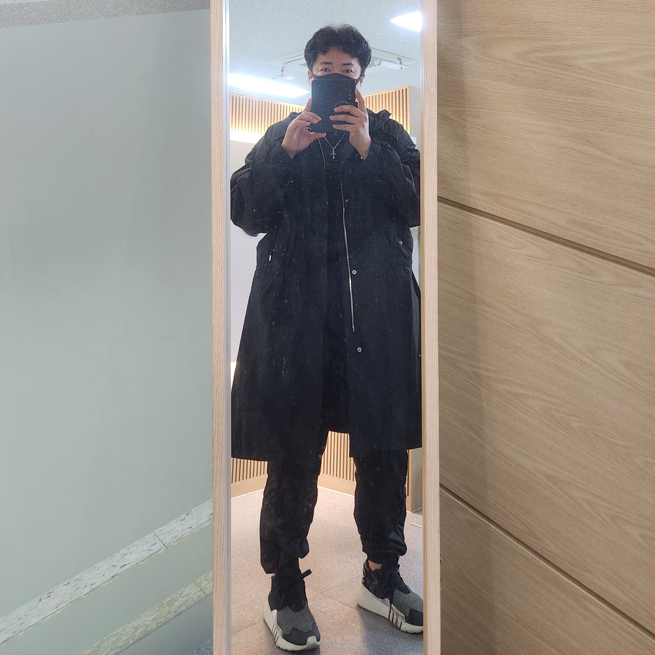Y-3 Ayero Black White, Juun.J Nylon Track Jogger Pants Black - 23FW 착용 스타일