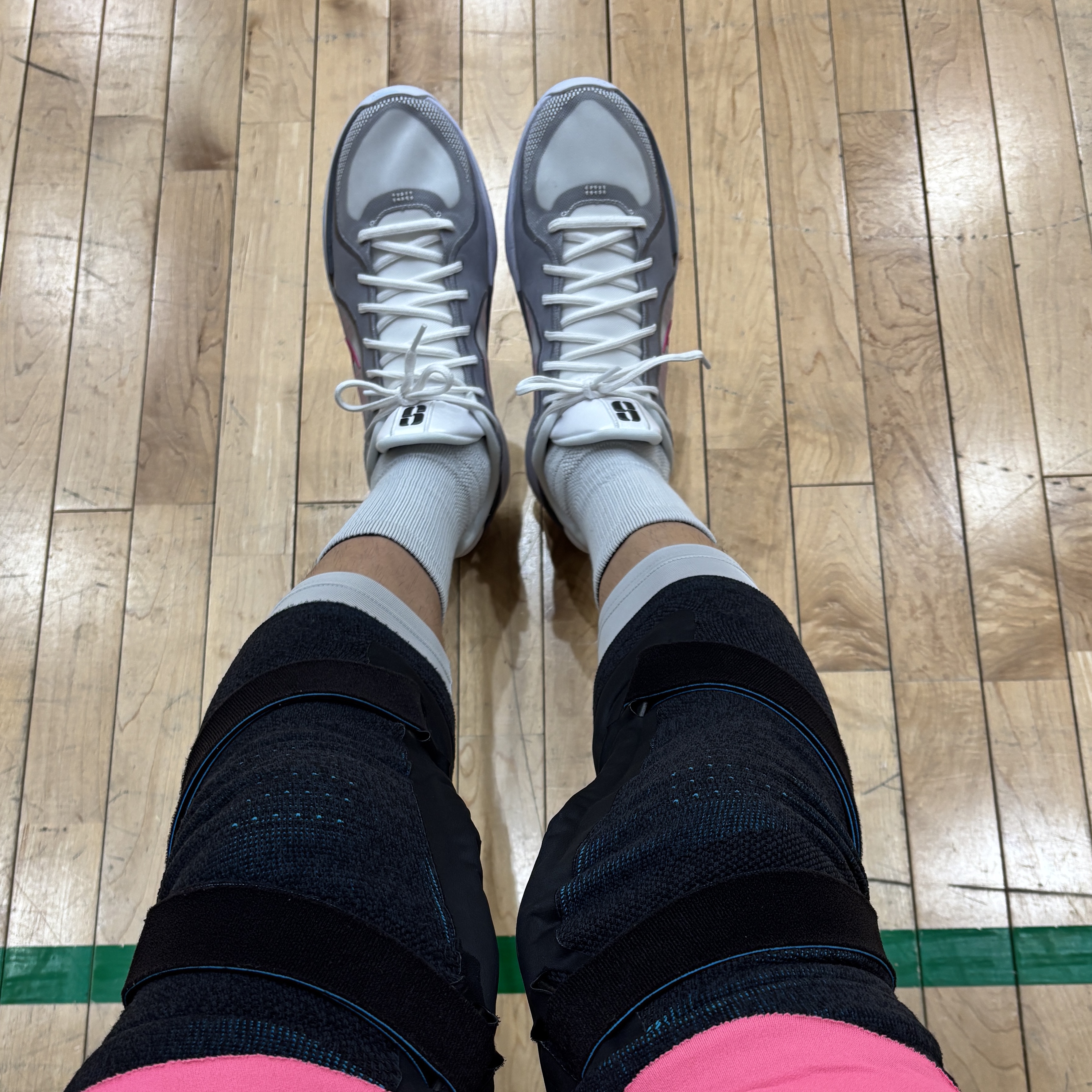Nike Sabrina 2 EP White Pinksicle 착용 스타일
