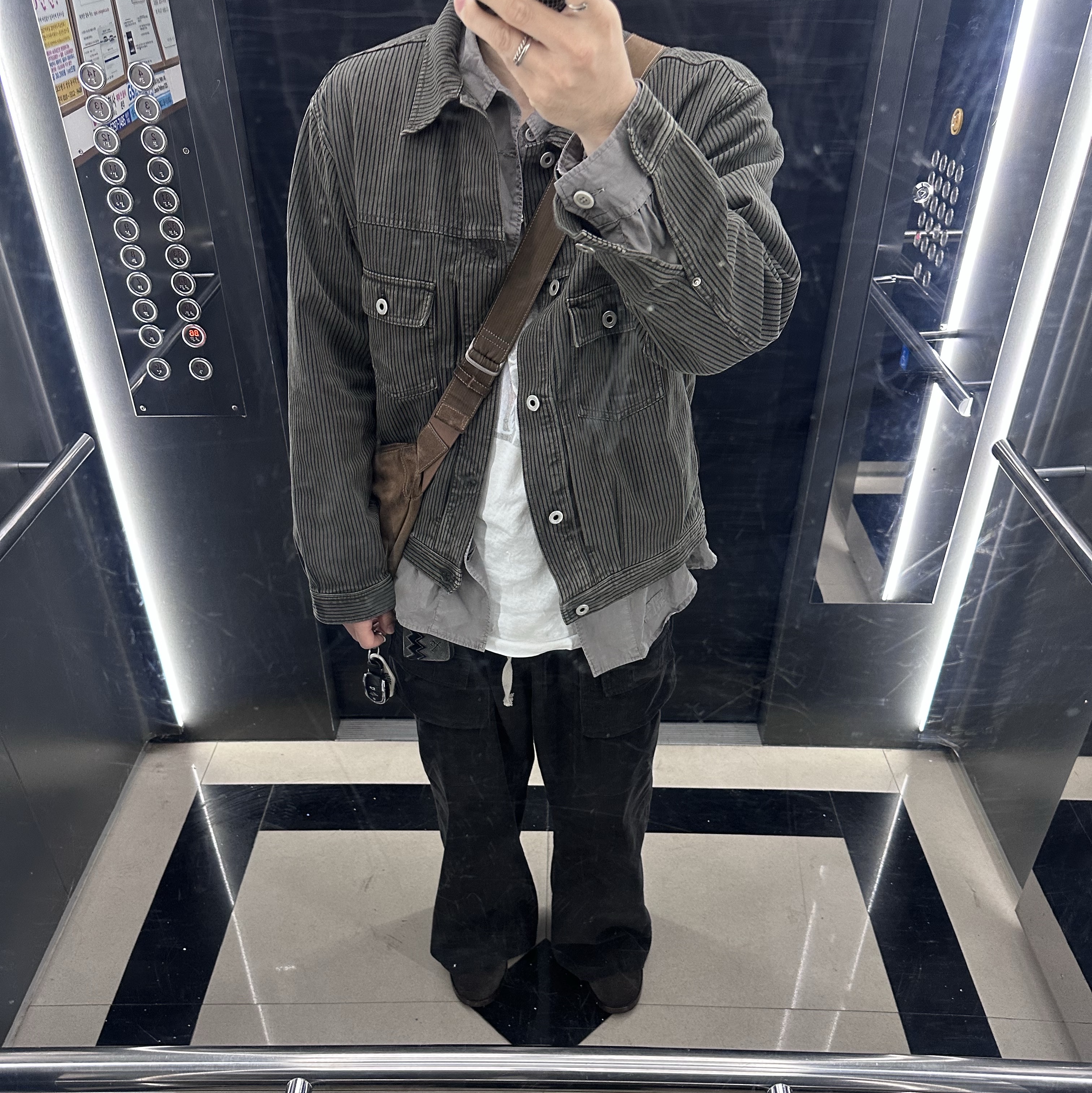 Polyteru Used Trucker Jacket Dyed Gray (Striped, Japanese Fabric), [프리오더] Polyteru Zigzag Card Wallet Black 착용 스타일