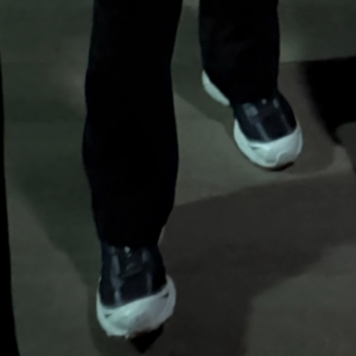Salomon XT-6 FT Dark Sapphire 착용 스타일