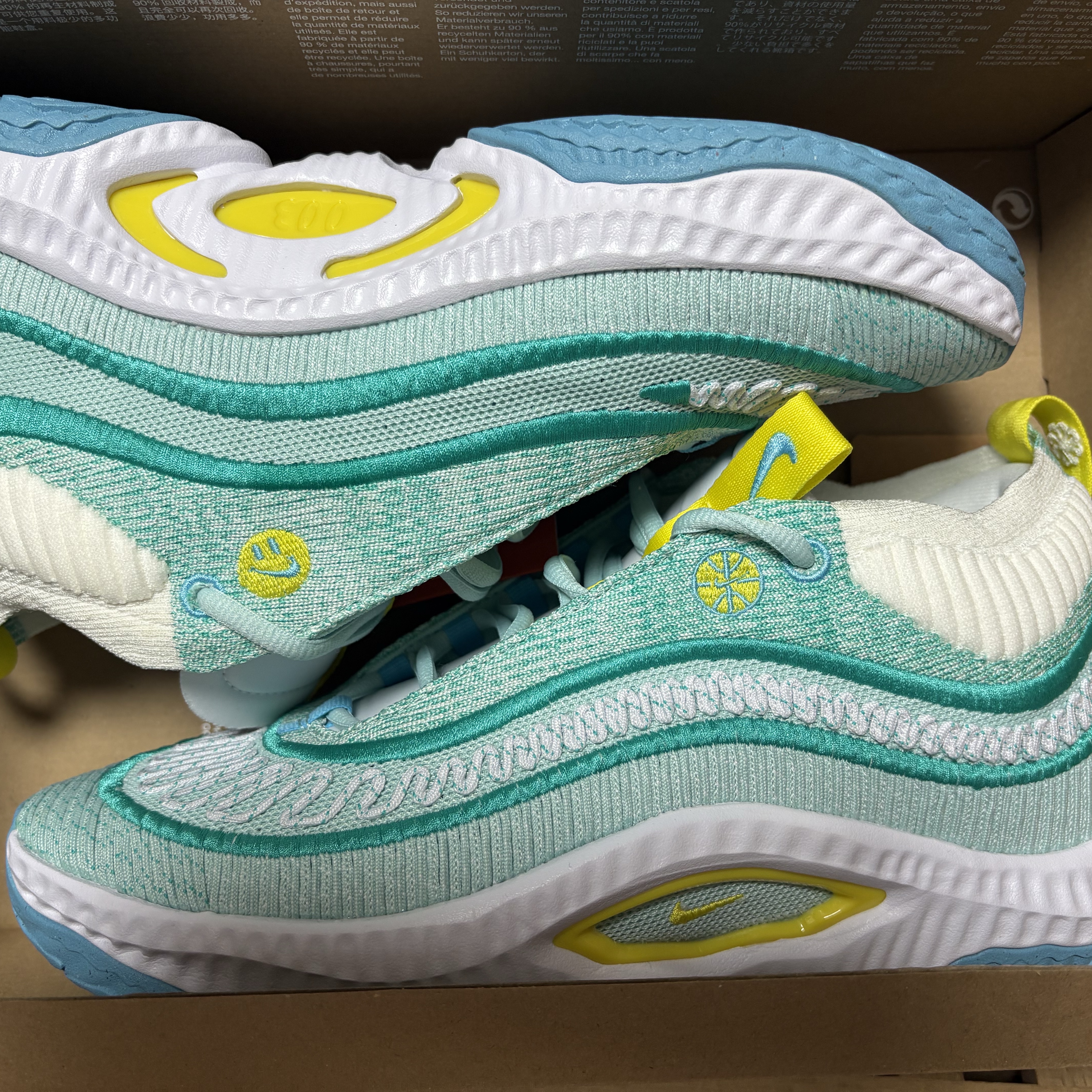 Nike Cosmic Unity 3 Jade Ice 착용 스타일 - 2