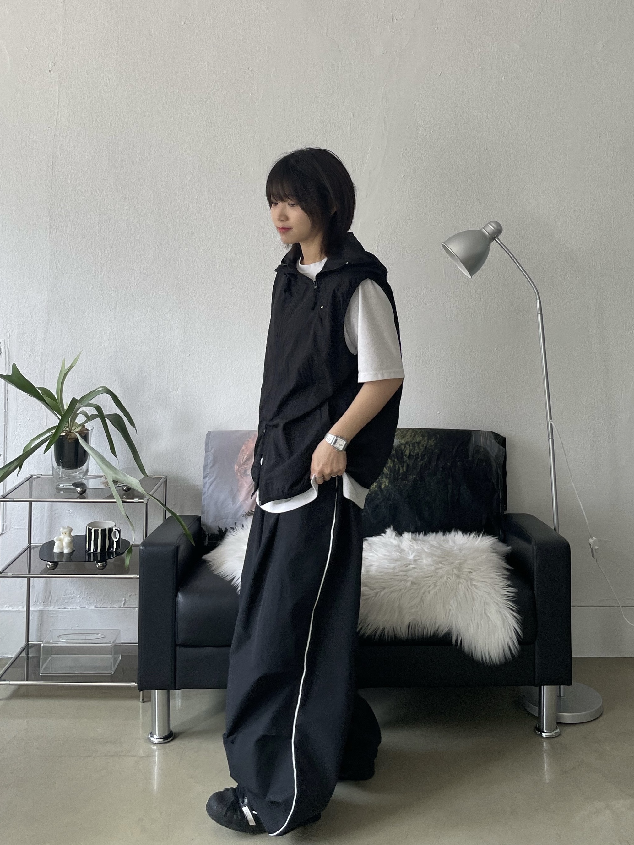 Adidas Superstar Core Black White 착용 스타일 - 4