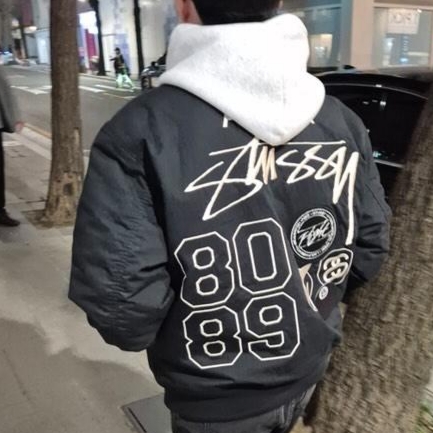 Doosan Bears x Adidas 2025 Authentic Home Uniform White (Non Marking Ver.), Nike x Stussy Reversible Jacket Black (FJ9153-010) 착용 스타일 - 2