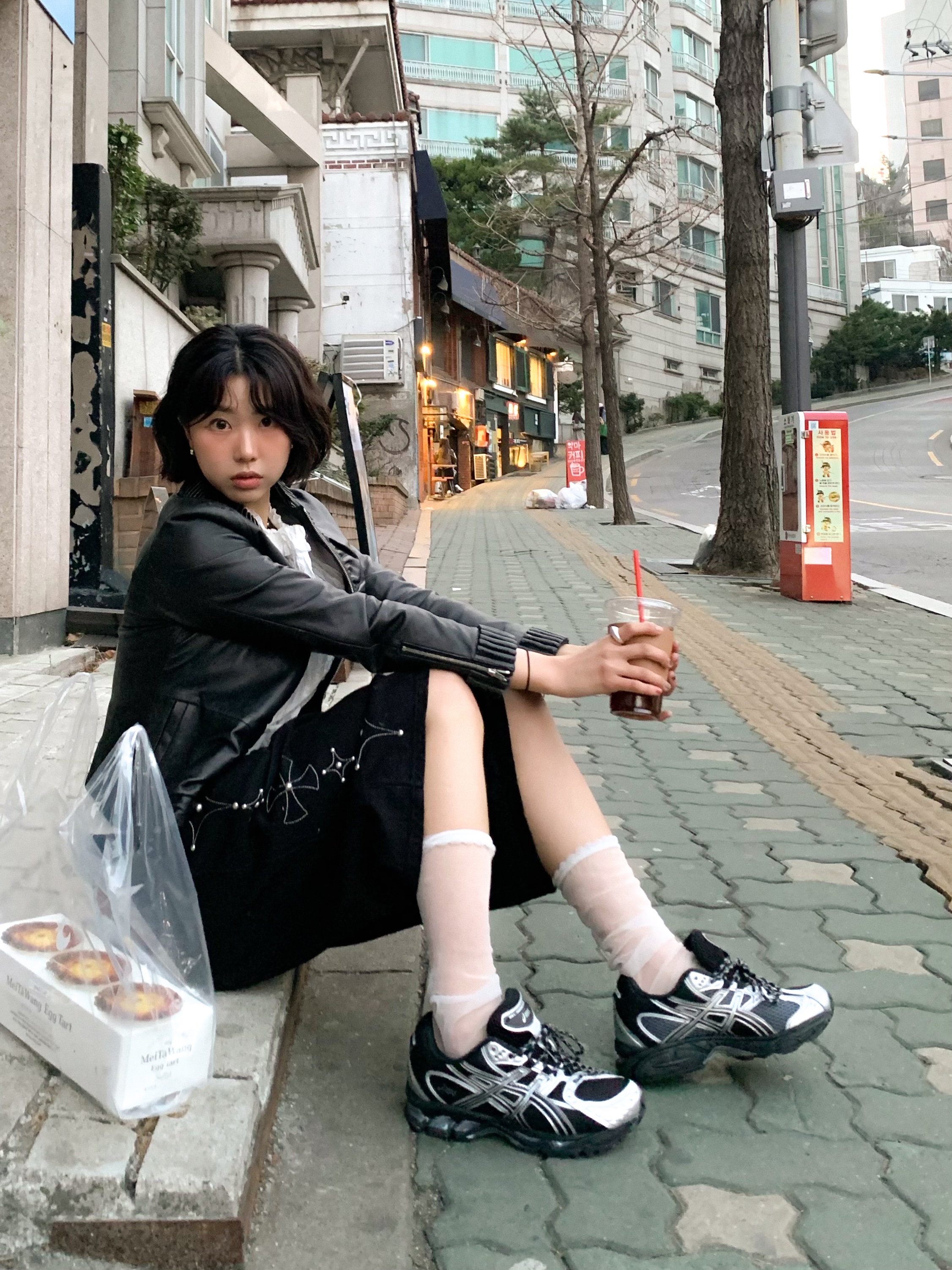 Asics Gel-Nimbus 10.1 Black Midnight 착용 스타일 - 4