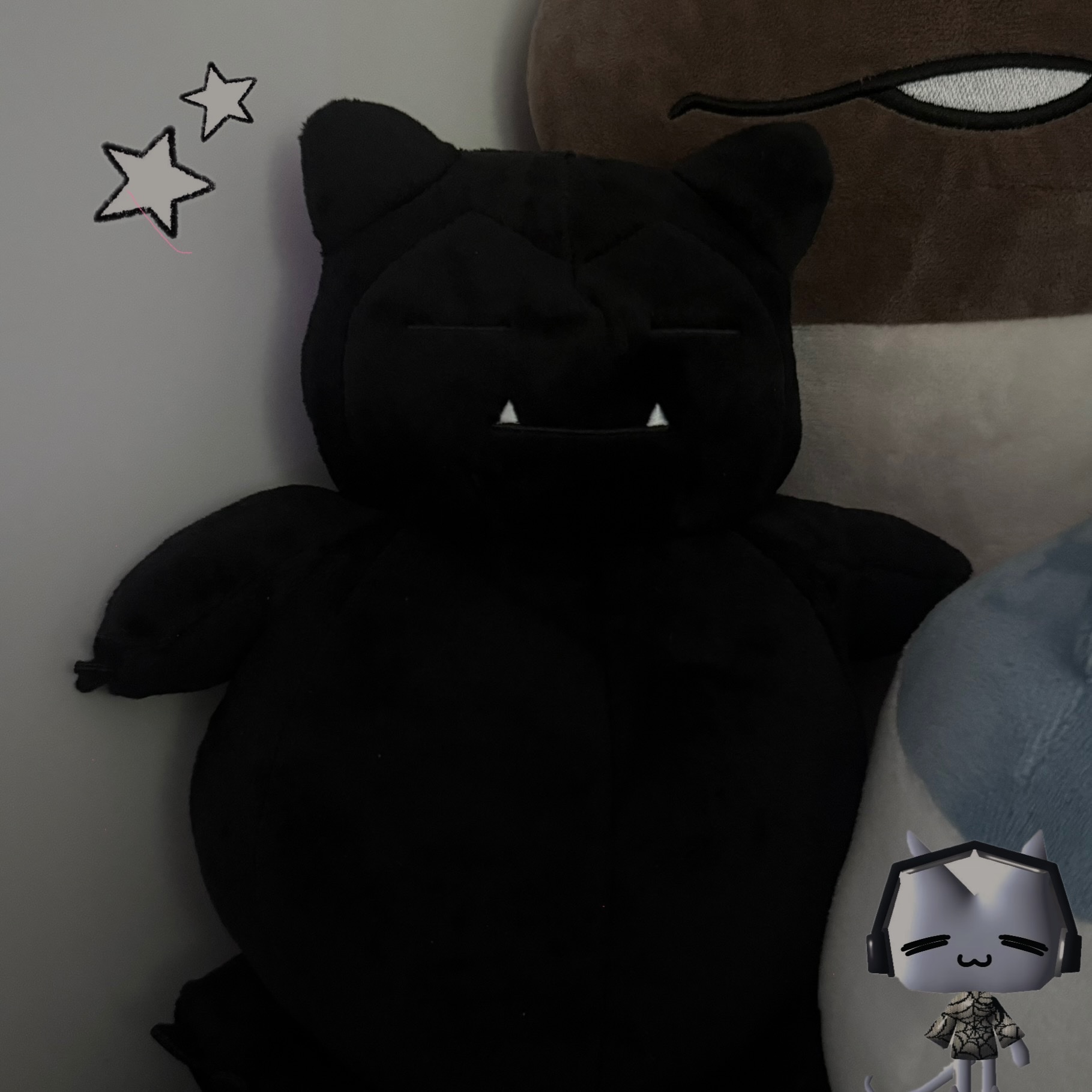 Fragment x Pokemon INN Thunderbolt Project TBP Plush Kabigon M Black 착용 스타일