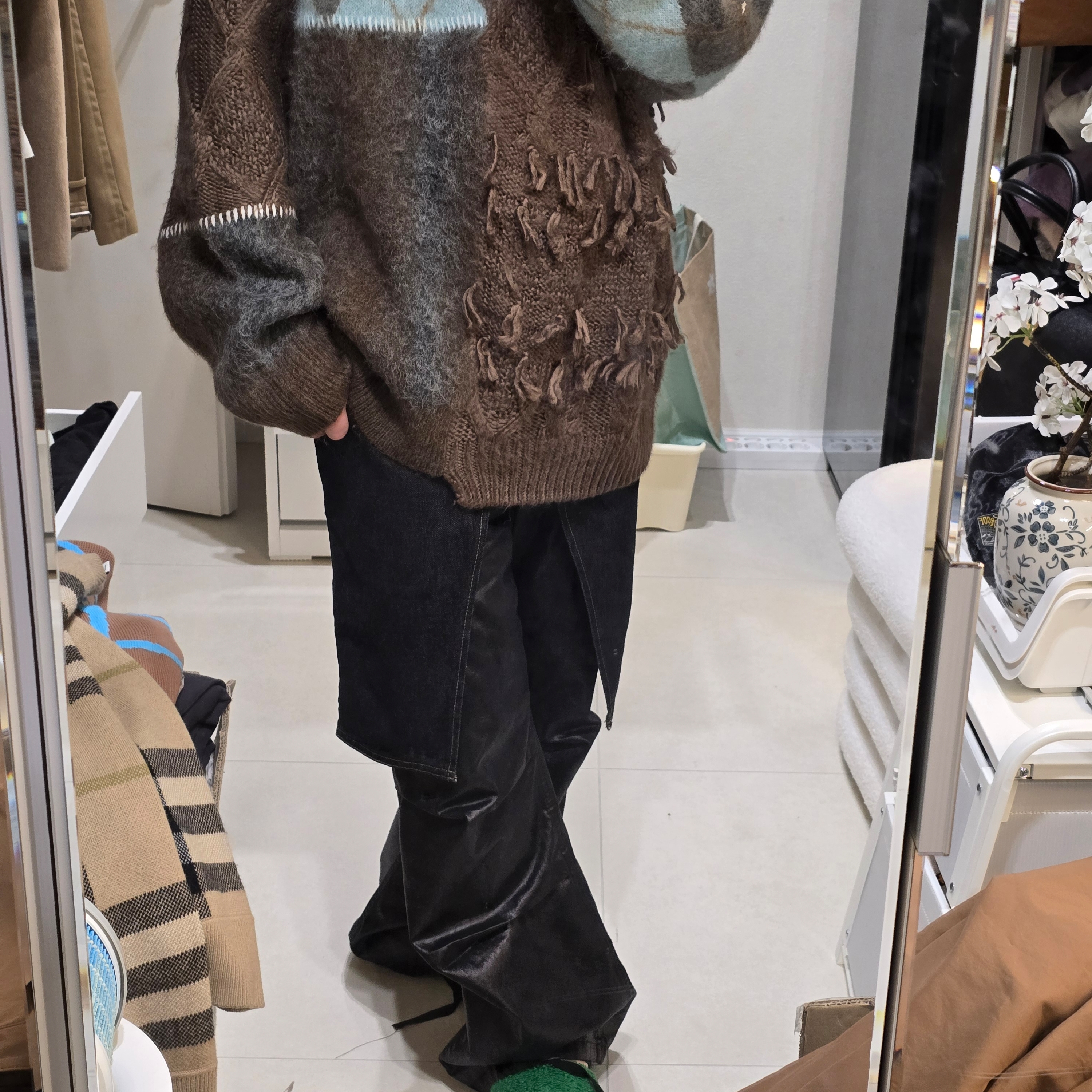 Zara x Andersson Bell Combined Layered Jeans Black 착용 스타일